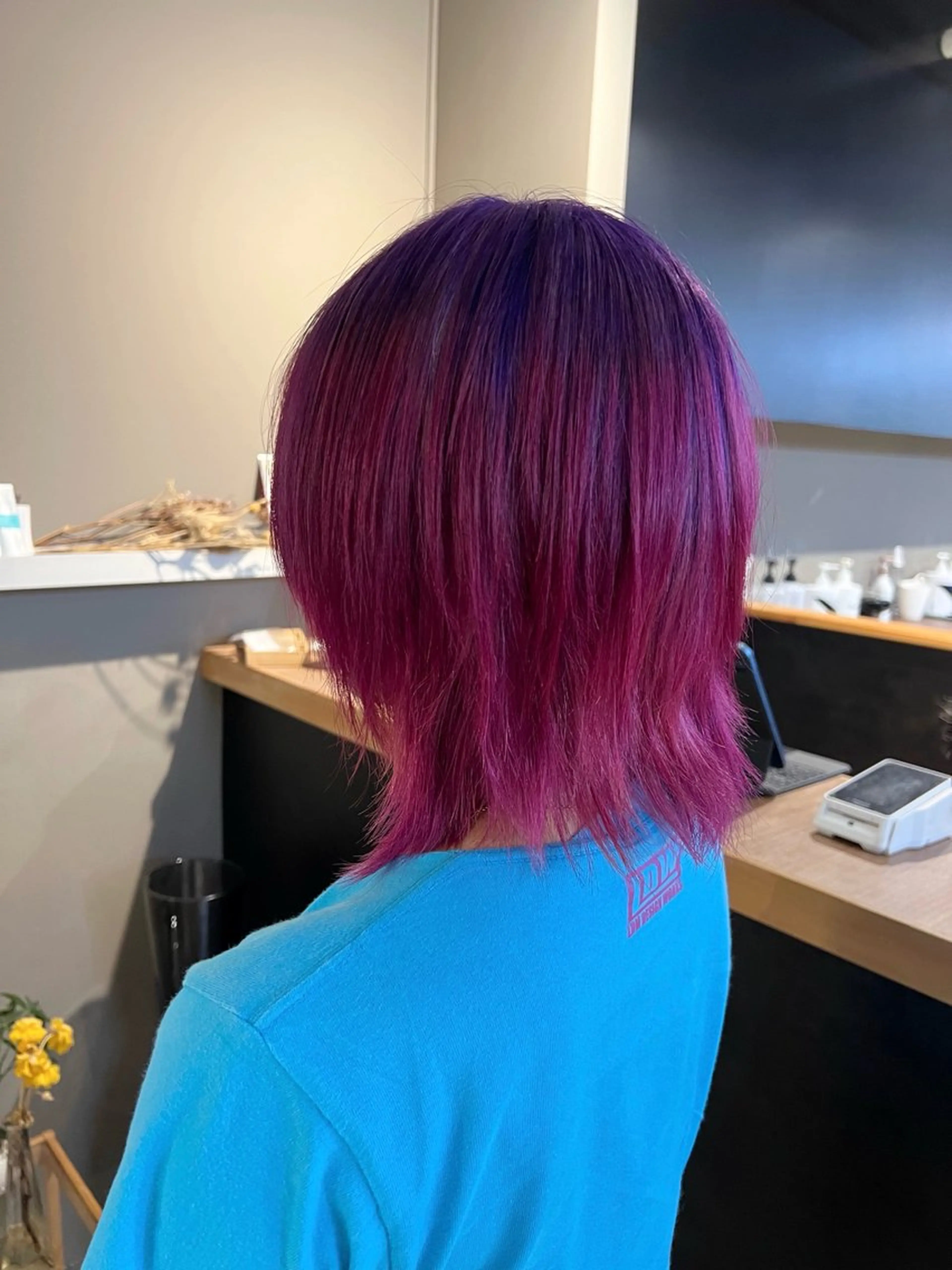 ミディアム カラー daiki 原宿のヘアスタイル