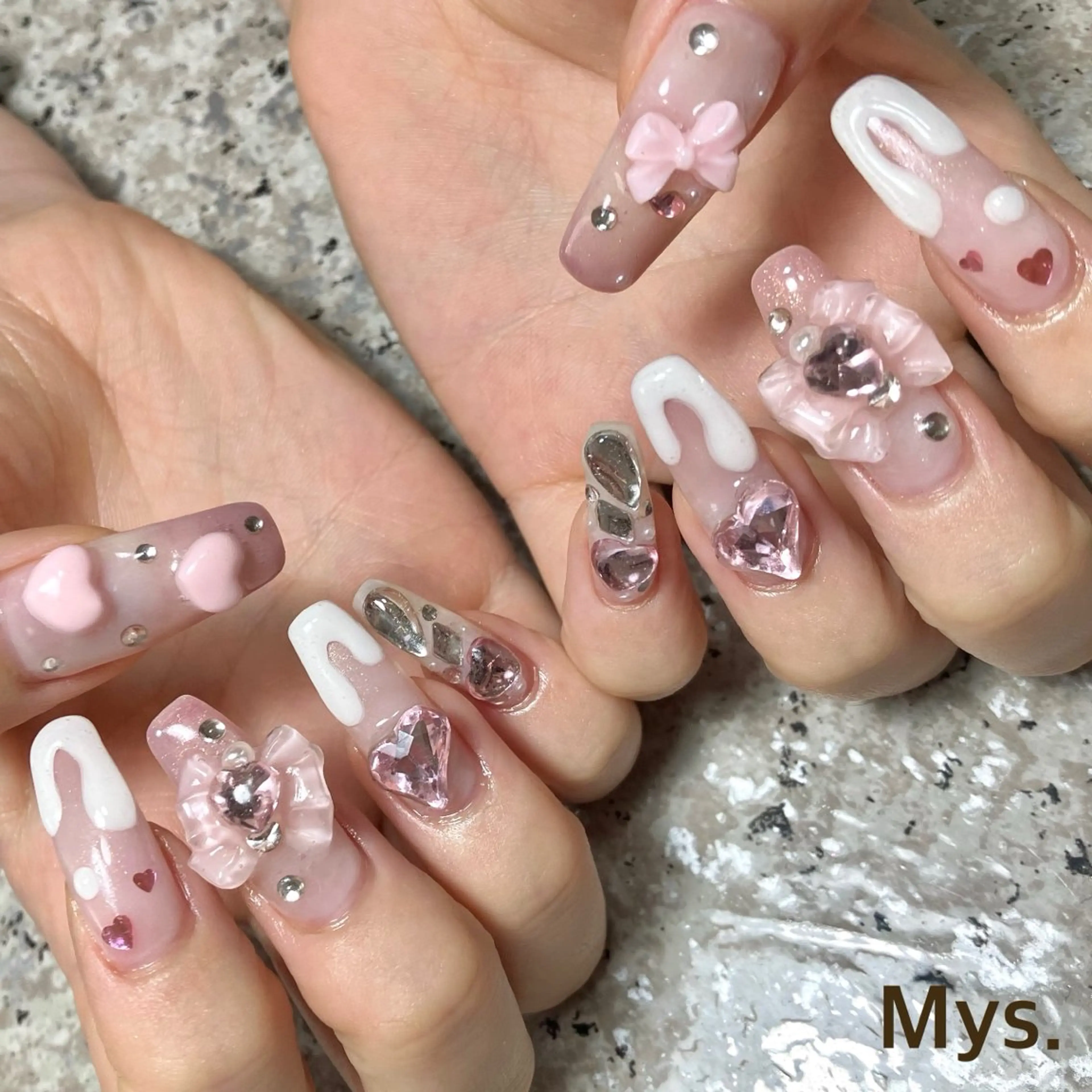 ネイル ハンドネイル Mys. 三上紗紀のネイルデザイン