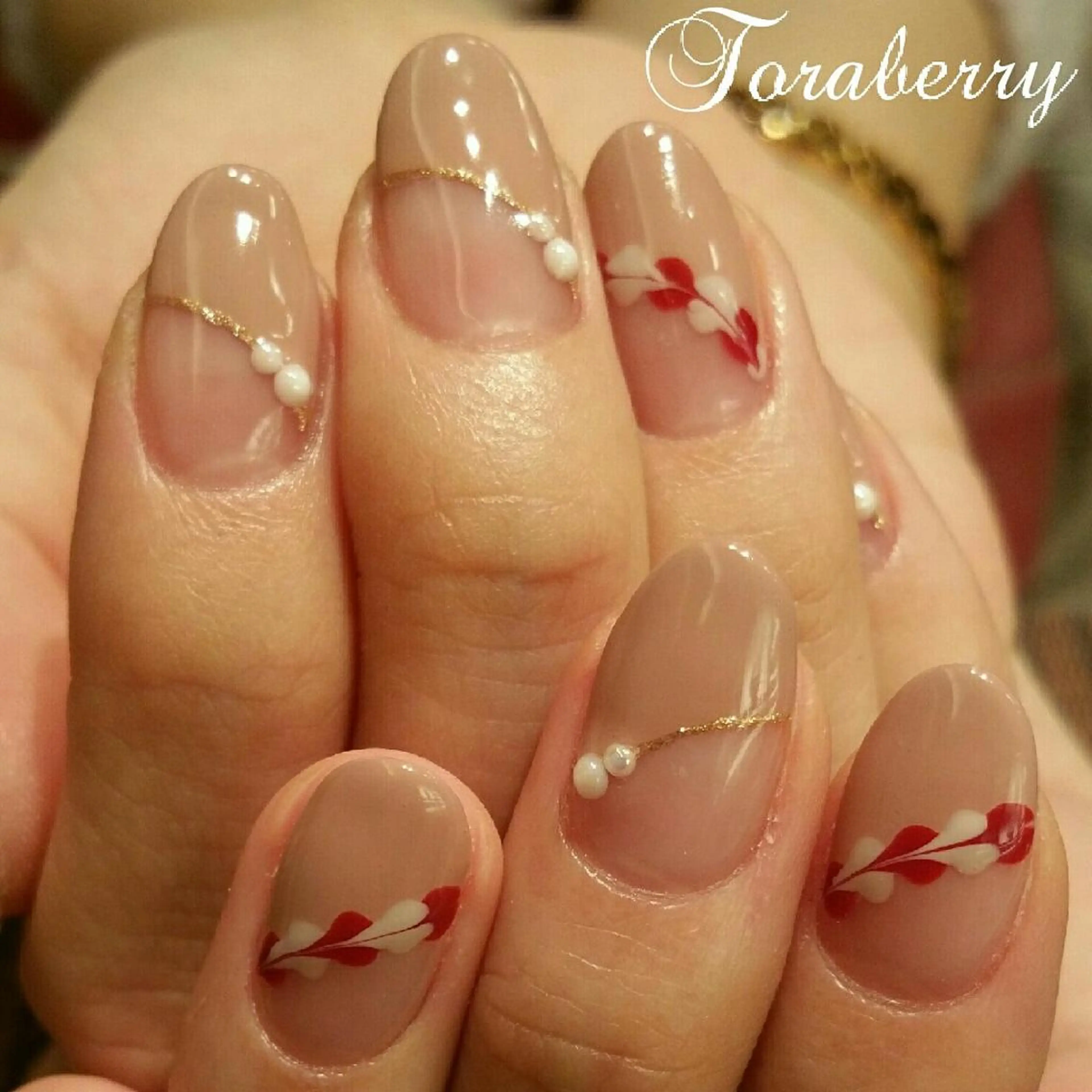 ネイル フレンチネイル 斜めフレンチ ネイリスト なつみのネイルデザイン