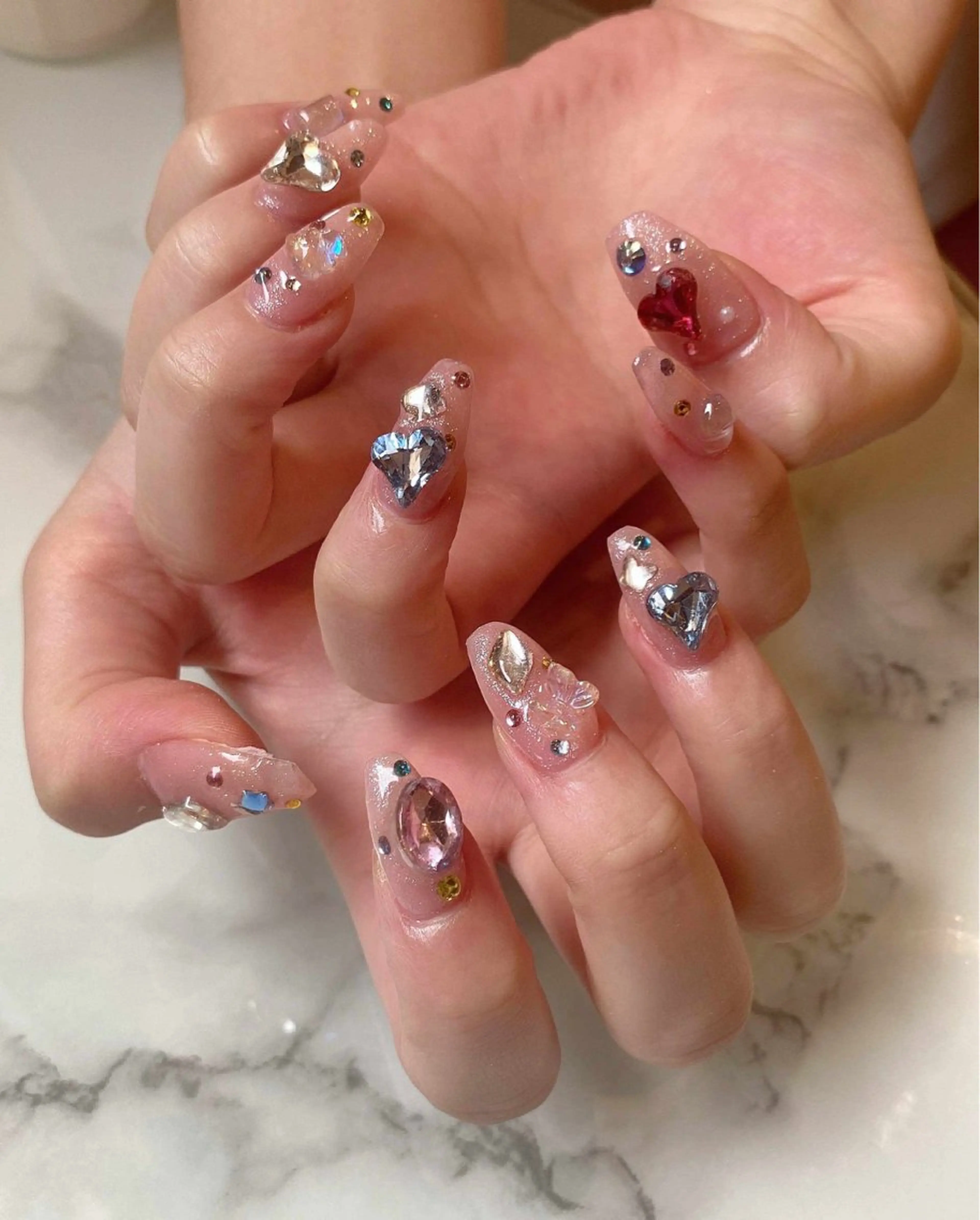 【HANDネイル】 やり放題+付け放題 ジェルオフ込み 持ち込みデザインokの写真