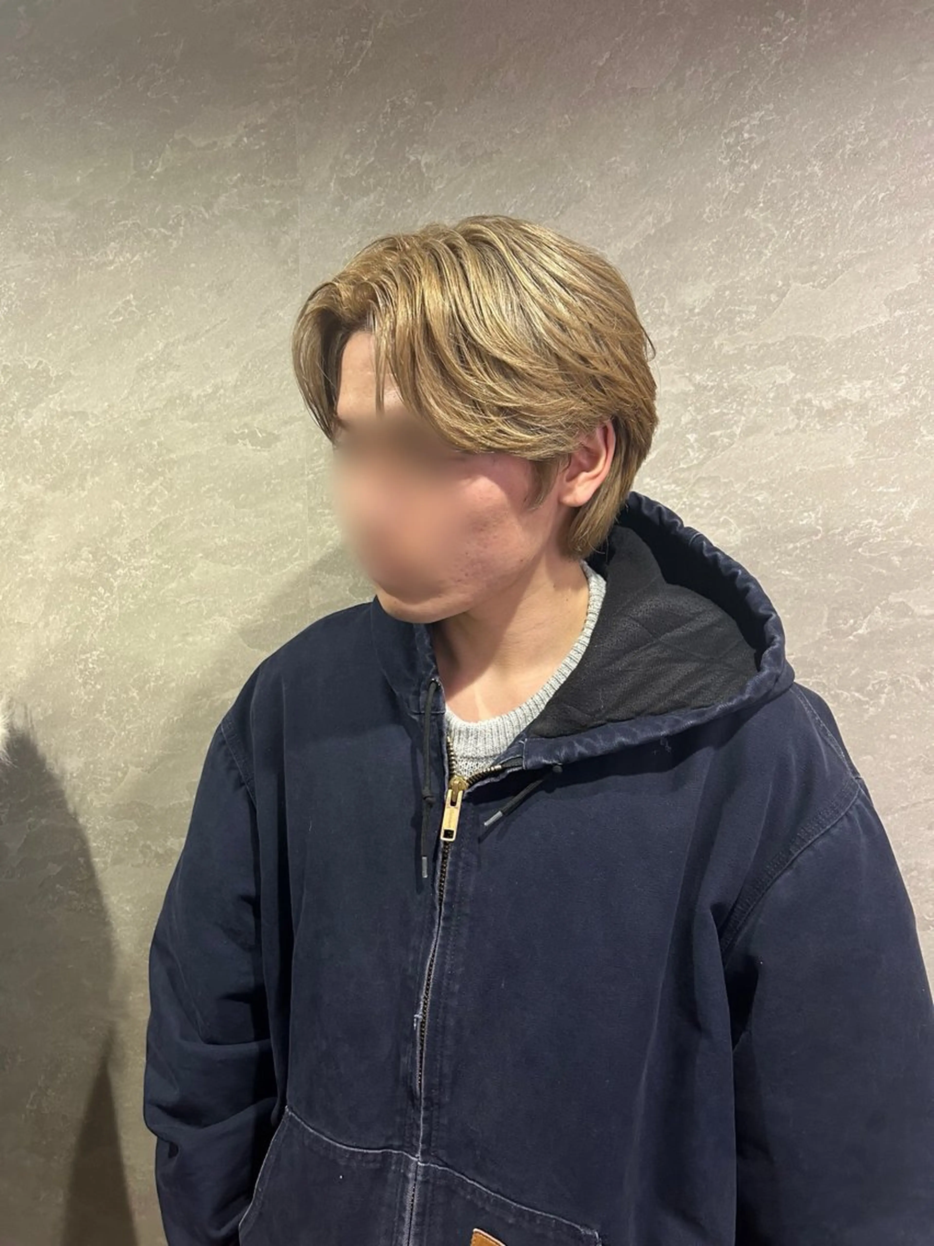 カラー メンズ 新宿 韓国 シャドウパーマ 志龍のヘアスタイル