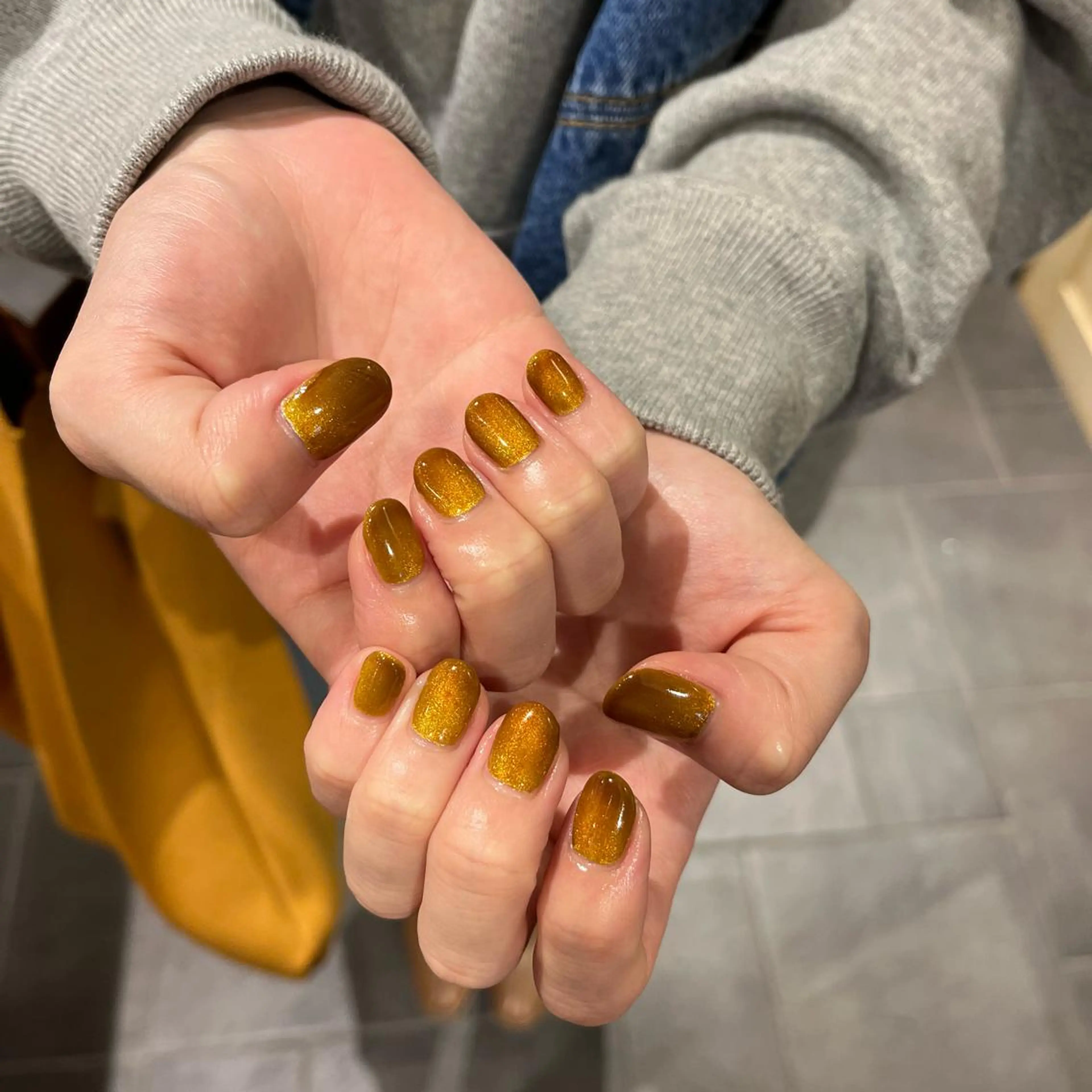 ネイル マグネットネイル ハンドネイル 鈴木 里奈のネイルデザイン