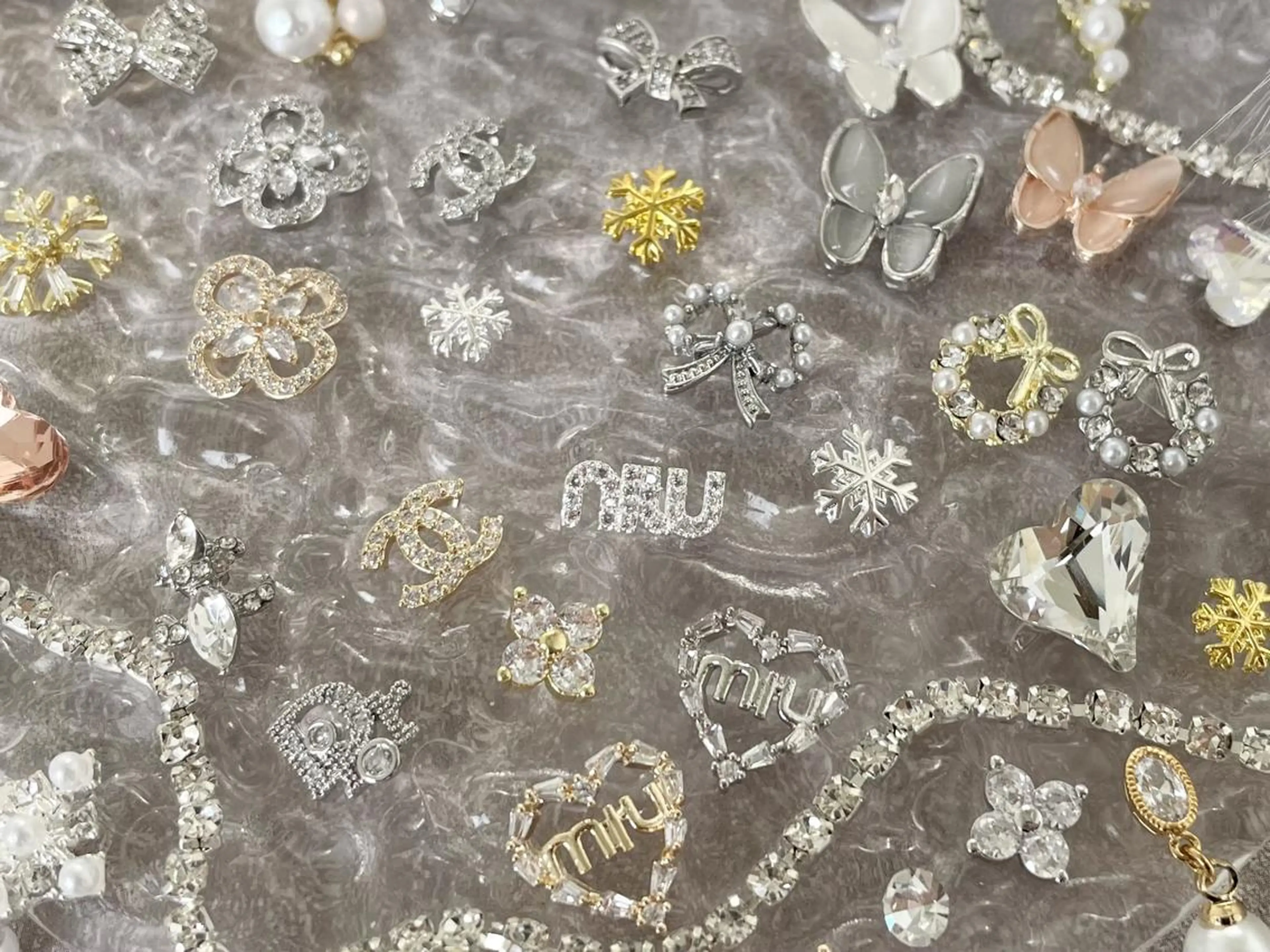 ネイル Nail  Room Miimo所属・Miimo💅🏻 ほのか‪ ·͜·♡‬のネイルデザイン