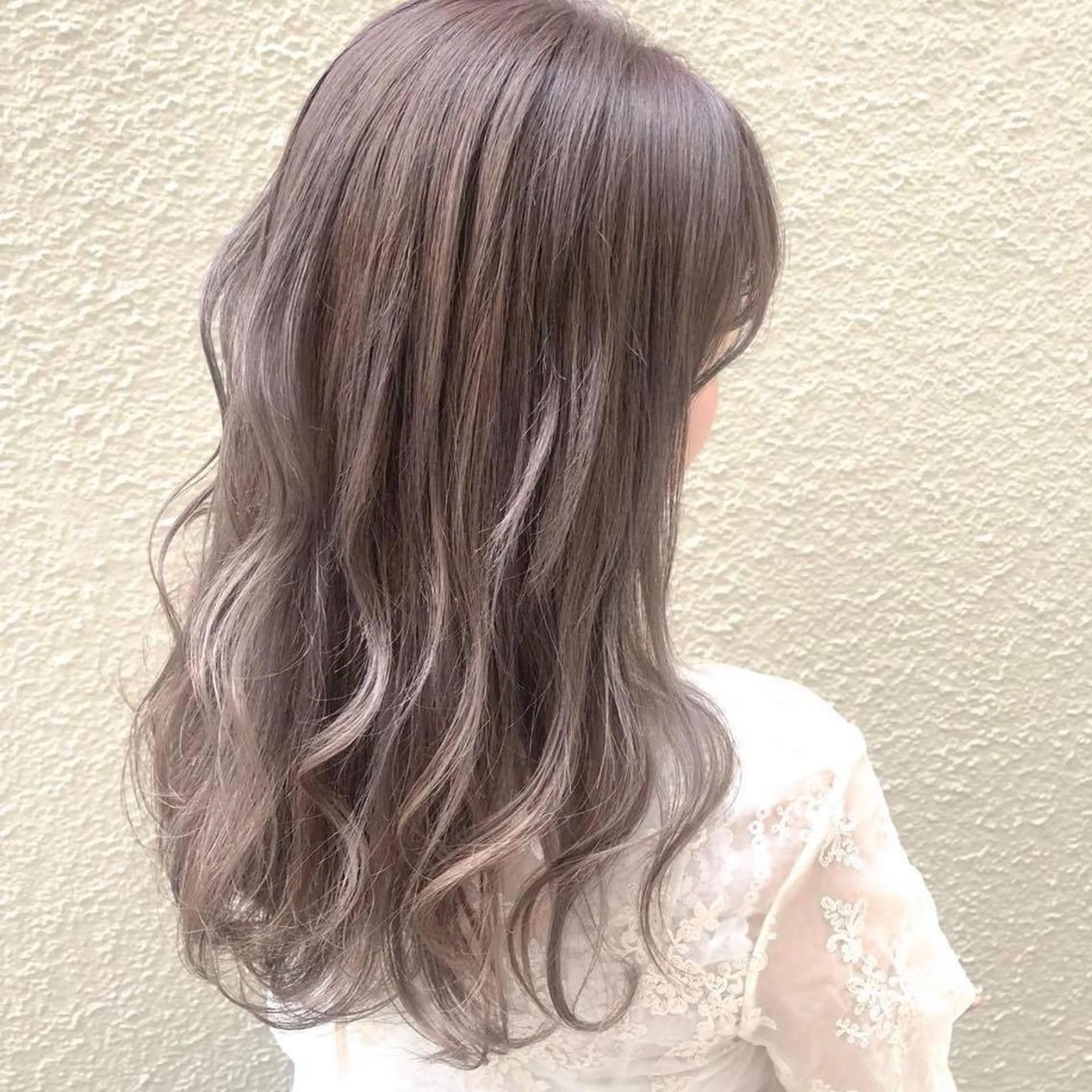 セミロング 🫧FERIA北千里 🫧のヘアスタイル