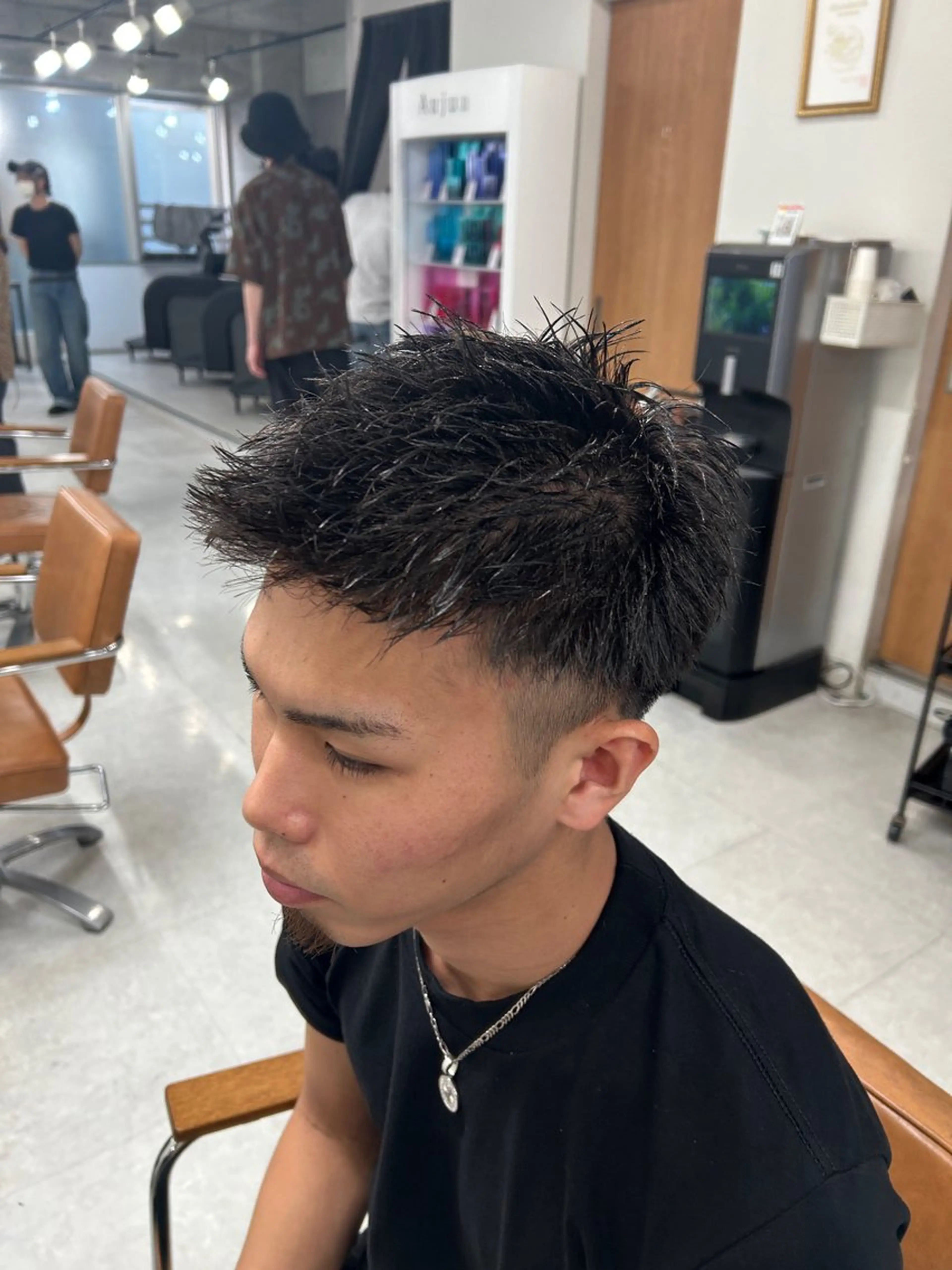 メンズ カット トリートメント ヘッドスパ ヘアセット カズキ🌼曲がる縮毛 ／くせ毛パーマのヘアスタイル