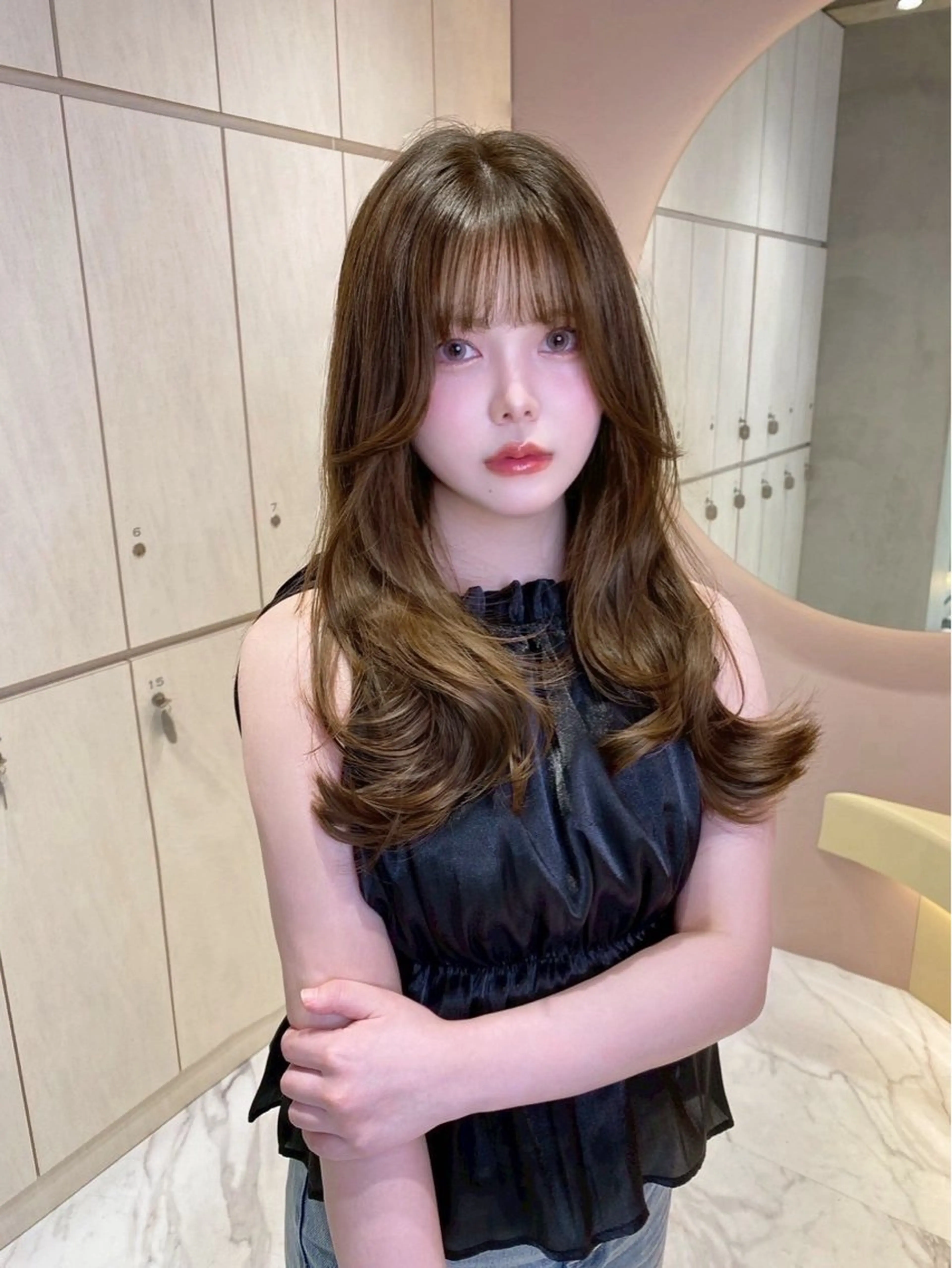 セミロング くびれヘア レイヤーカット 髪質改善/はるみ🌙 韓国レイヤーのヘアスタイル