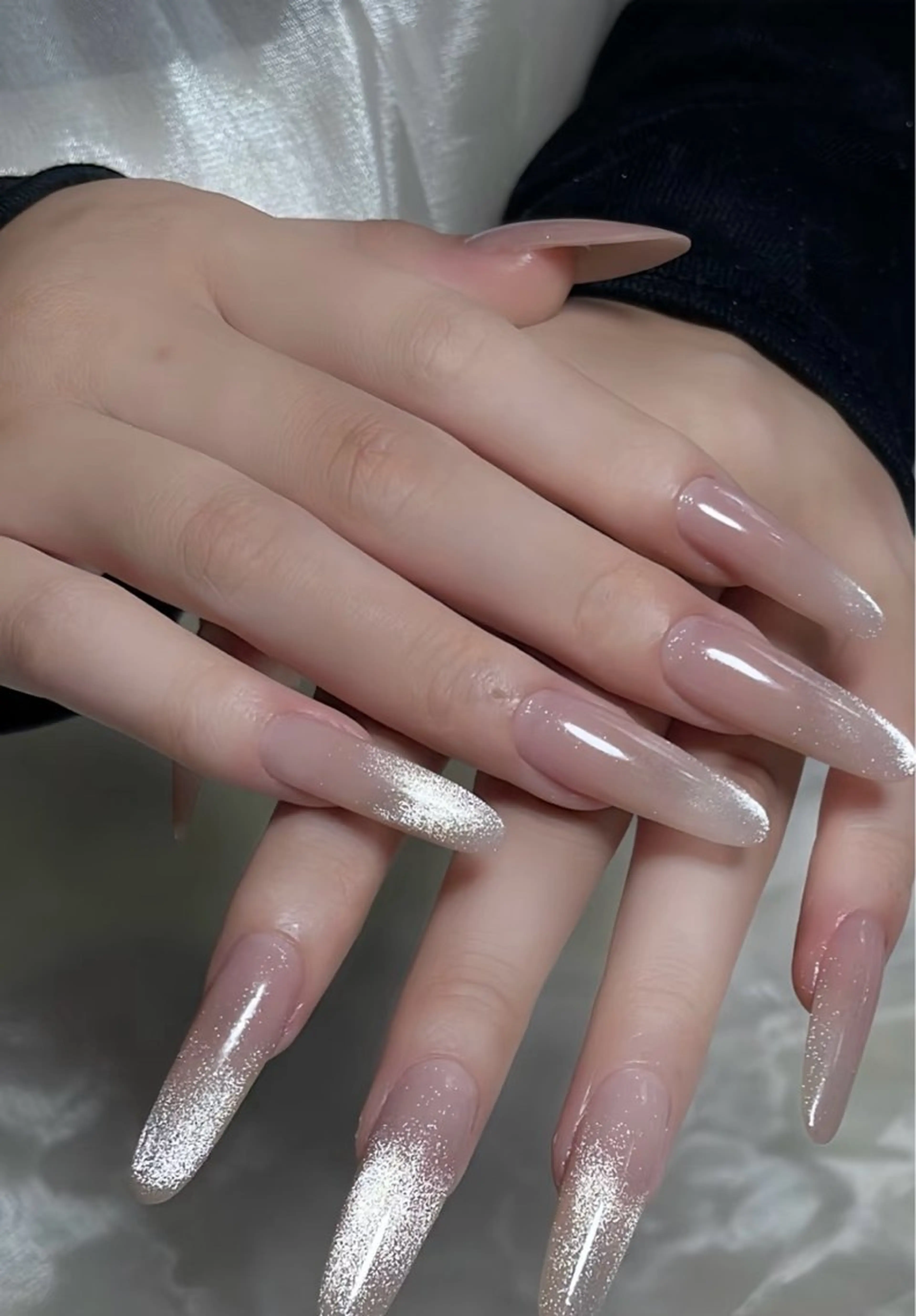 ネイル 高木 維麗絲のネイルデザイン