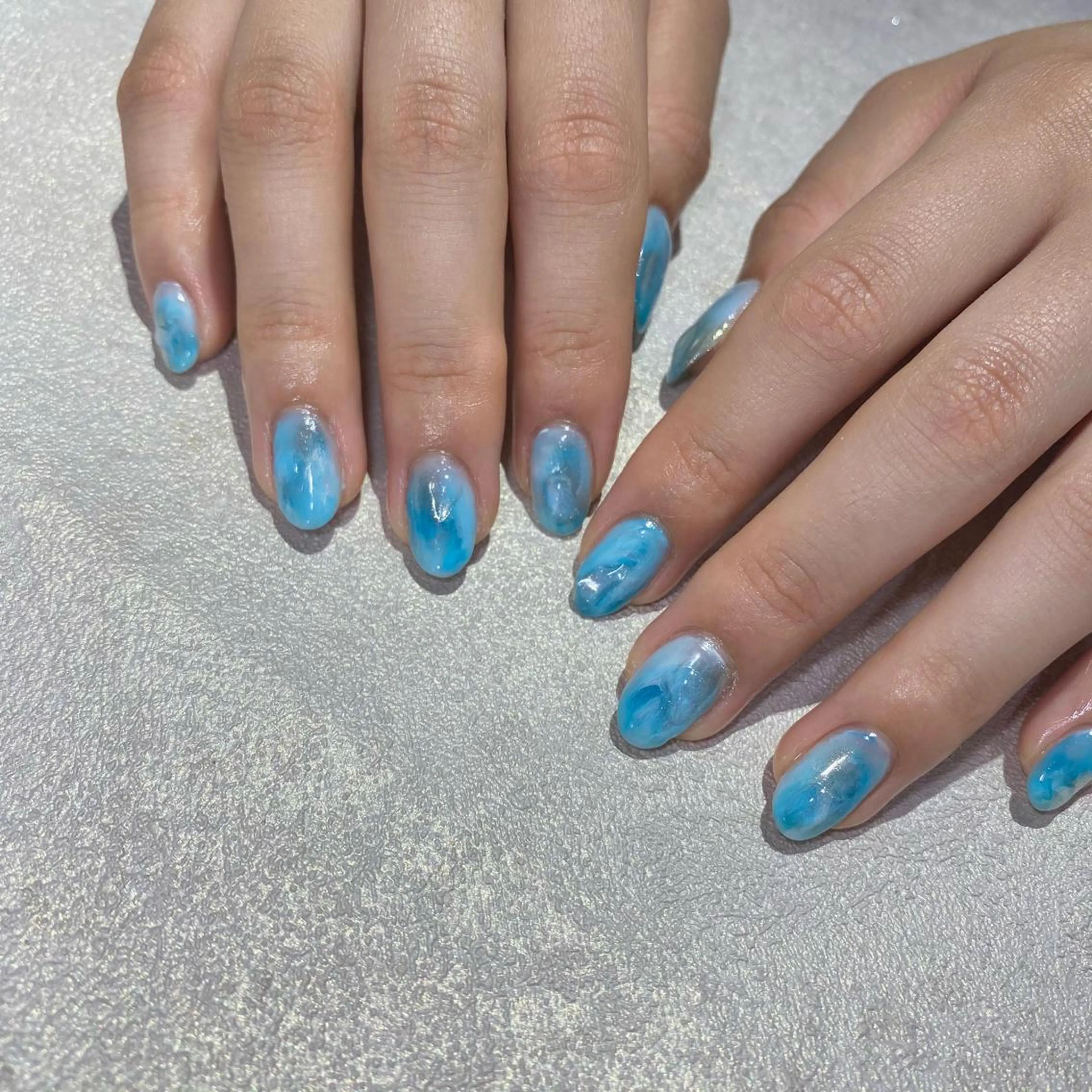 ネイル ハンドネイル Amber21.所属・Nagahama Akariのネイルデザイン