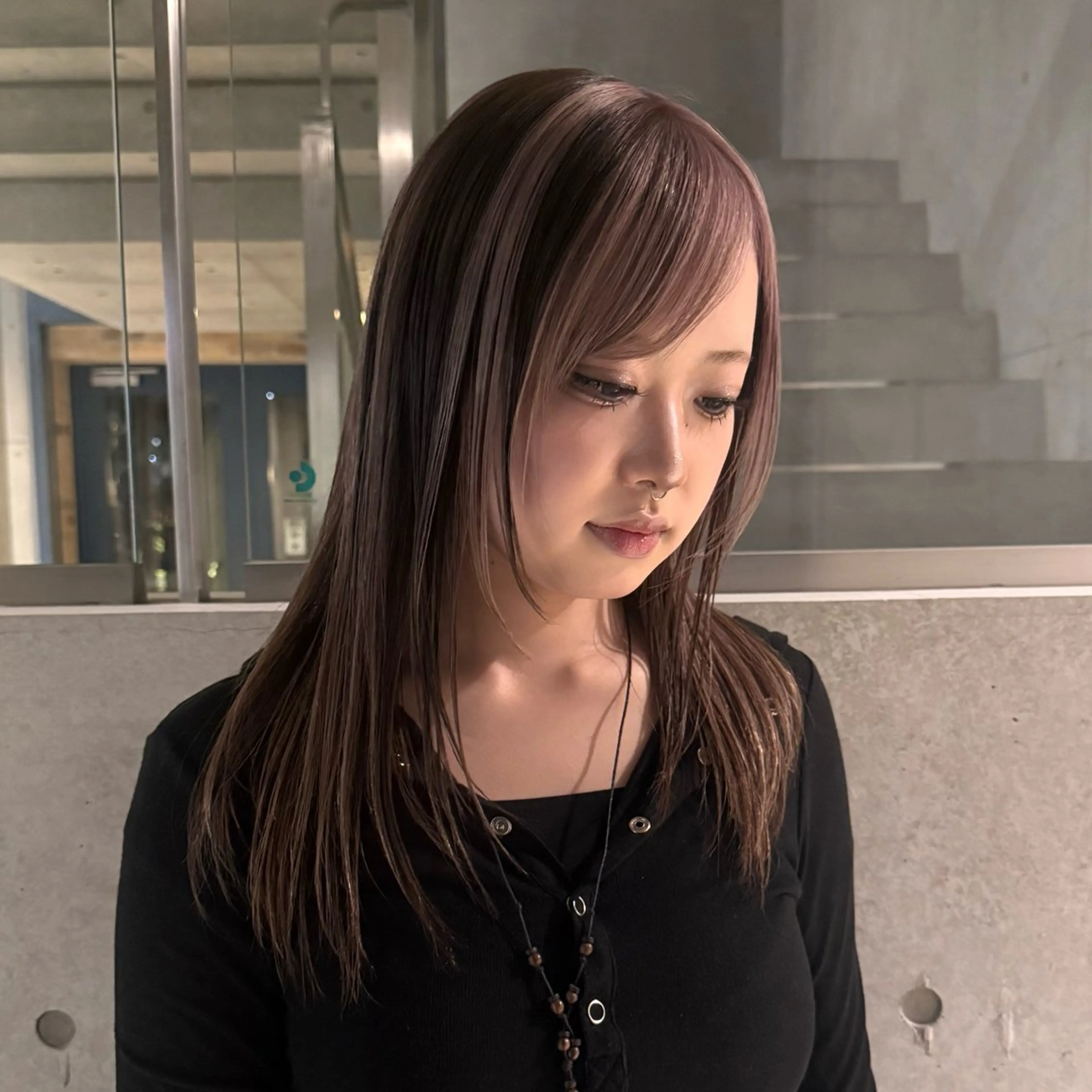 カラー RINA .のヘアスタイル