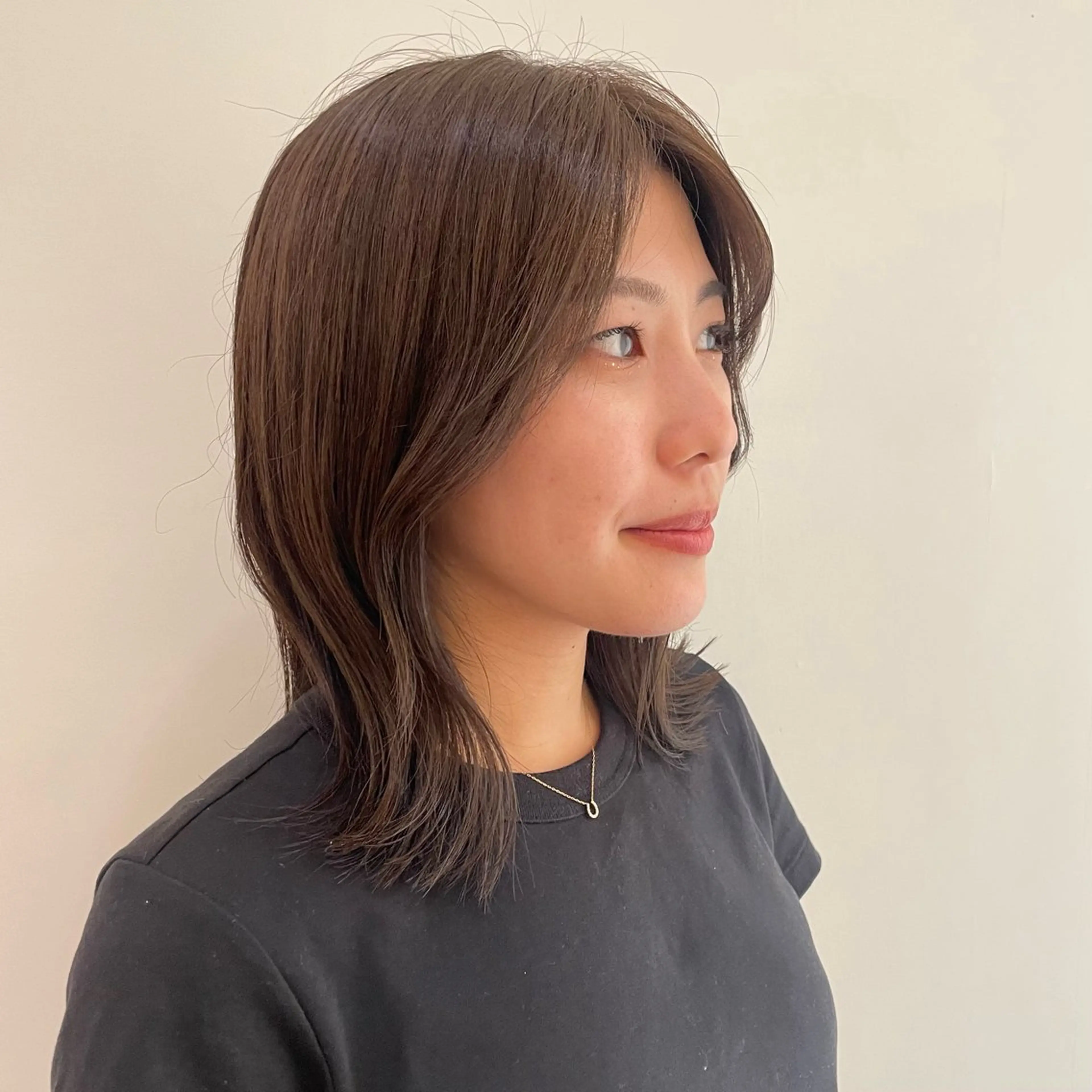 ミディアム カラー 田口 花葉のヘアスタイル