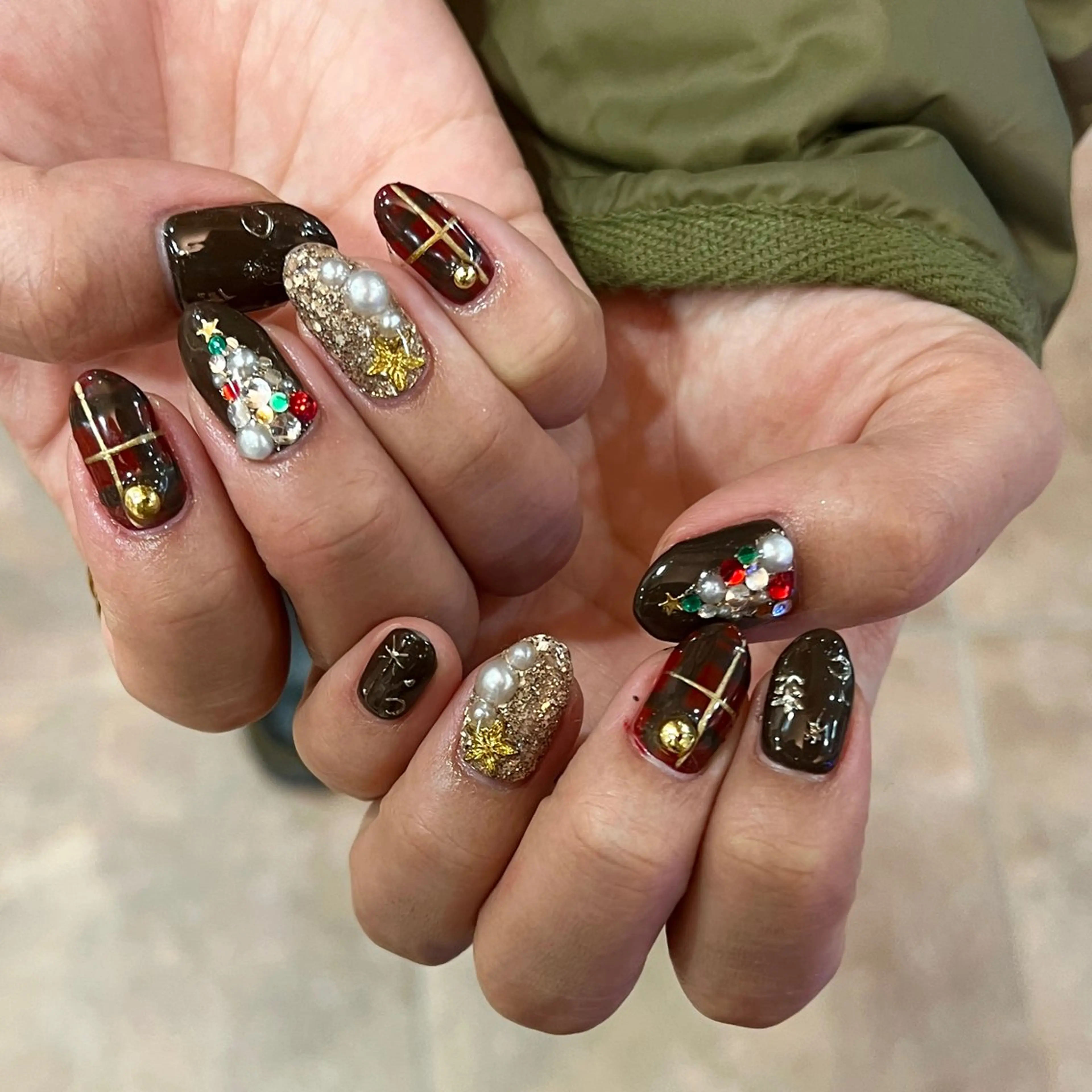 ネイル ハンドネイル 河野 弥月のネイルデザイン