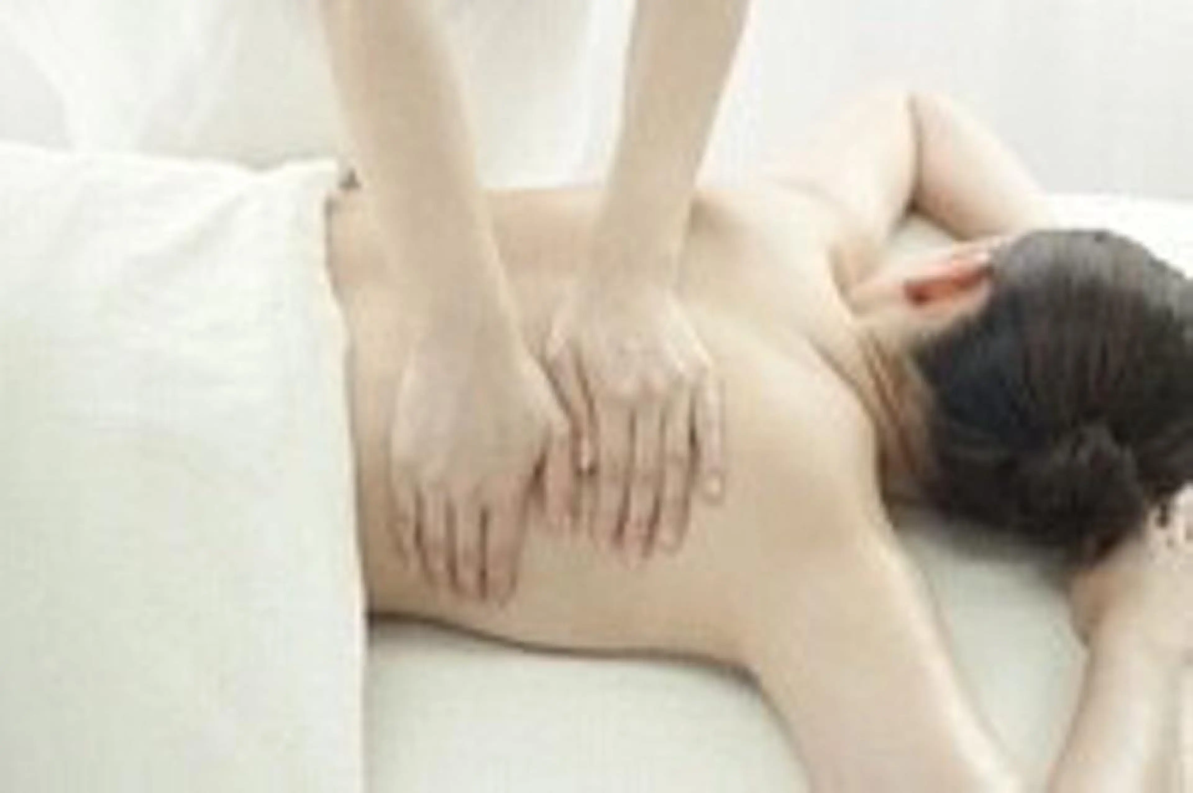 POLA　VIVID所属・安藤 有里のエステ・リラクイメージ