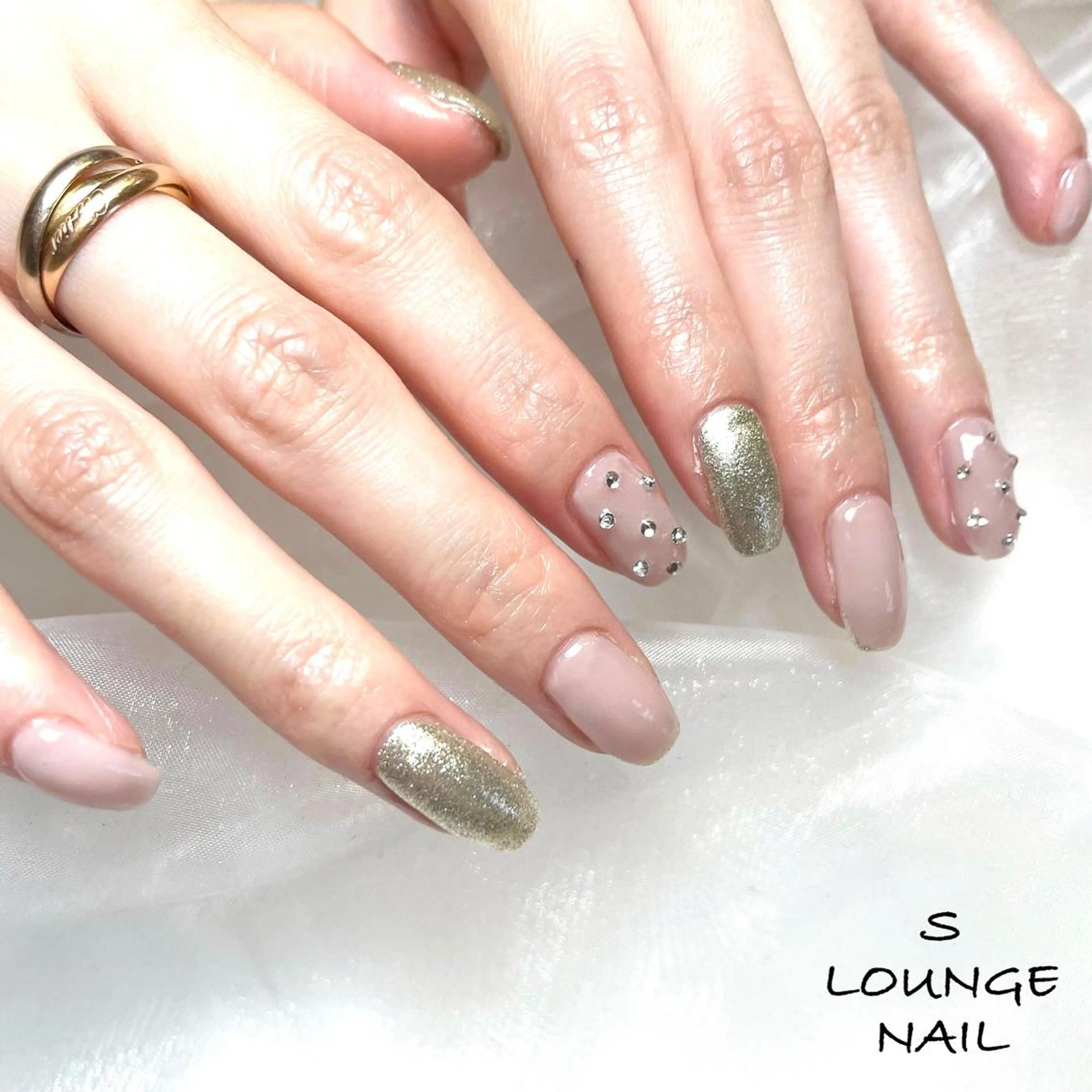 ネイル ハンドネイル フットネイル S LOUNGE NAIL所属・パーツたくさん🍓 SUMIのネイルデザイン