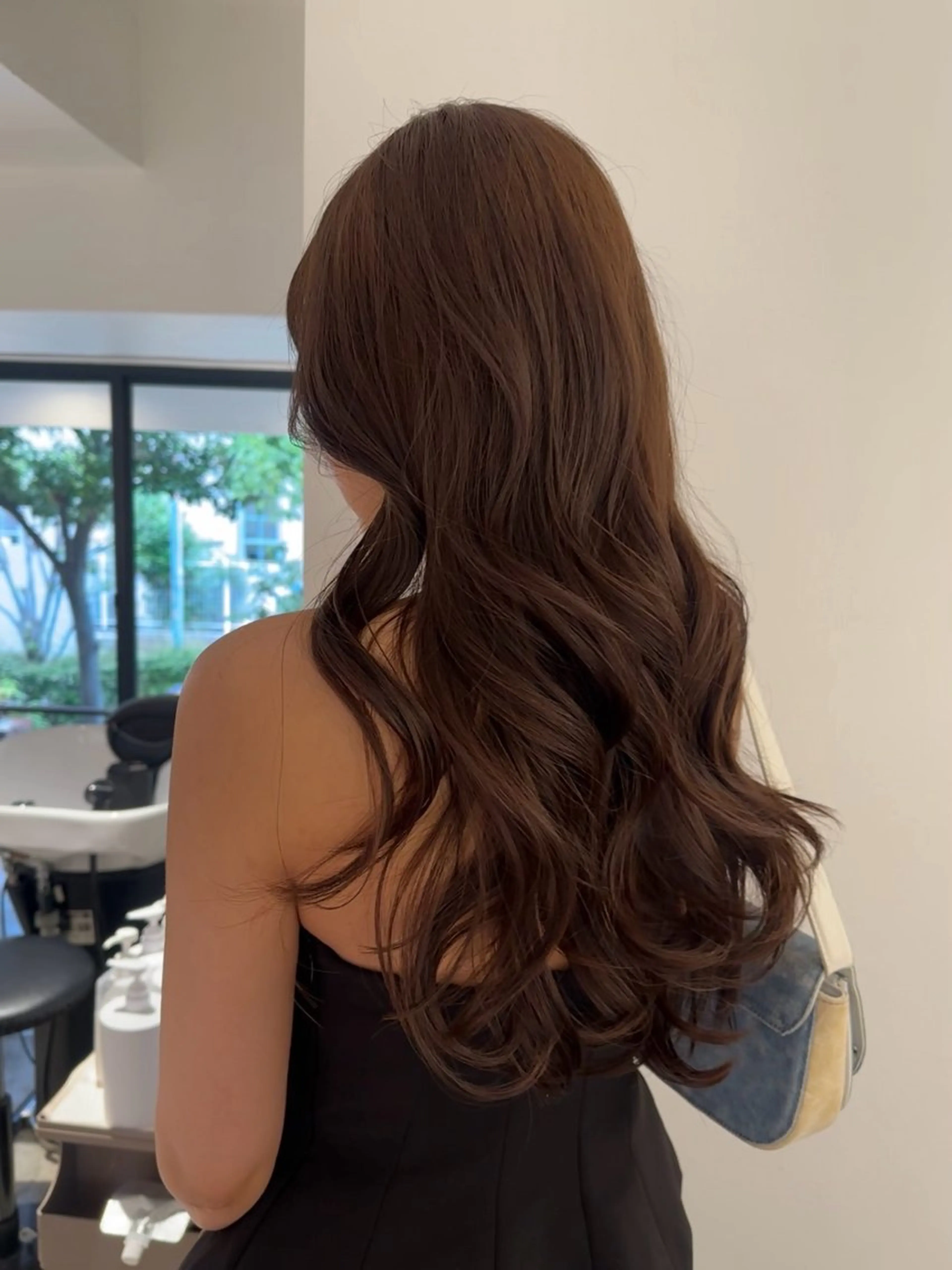 ロング カラー ベージュカラー ハシヅメ キョウカのヘアスタイル