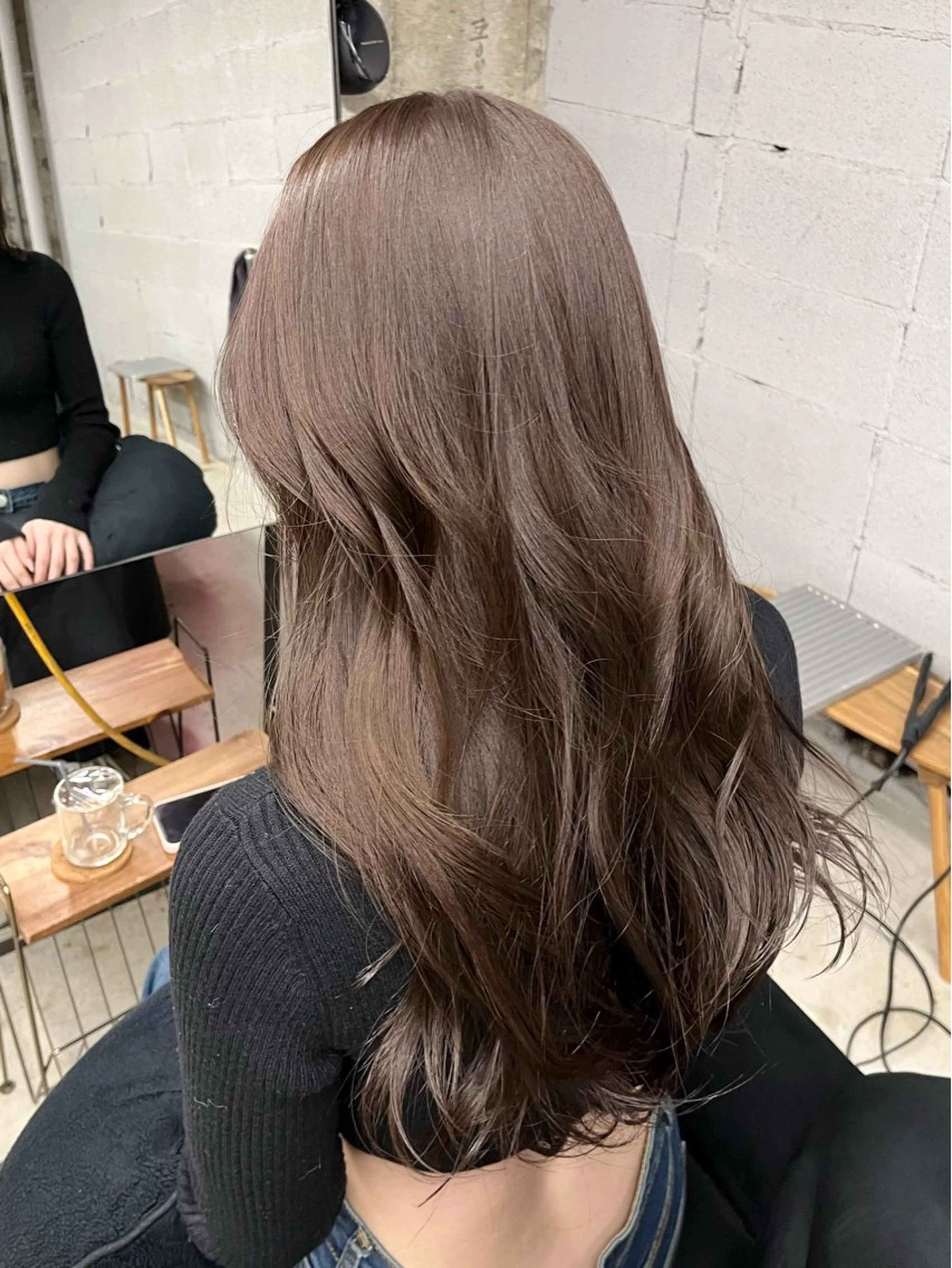 ロング チョコレートブラウン col sapporo所属・あざと可愛い💓 盛れる顔まわり/uiのヘアスタイル