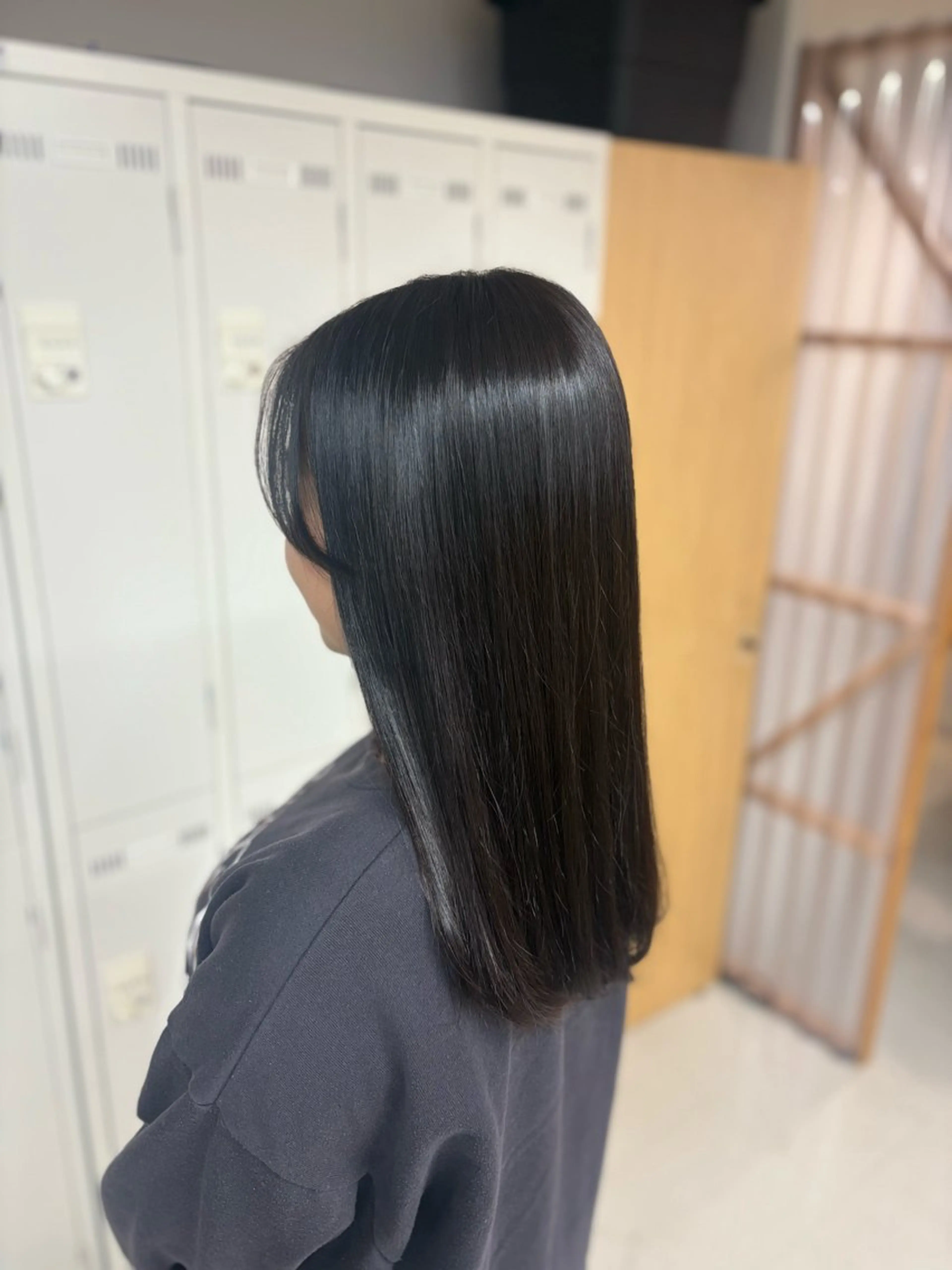 セミロング カラー elk by cotton所属・elk YURINA🧸のヘアスタイル