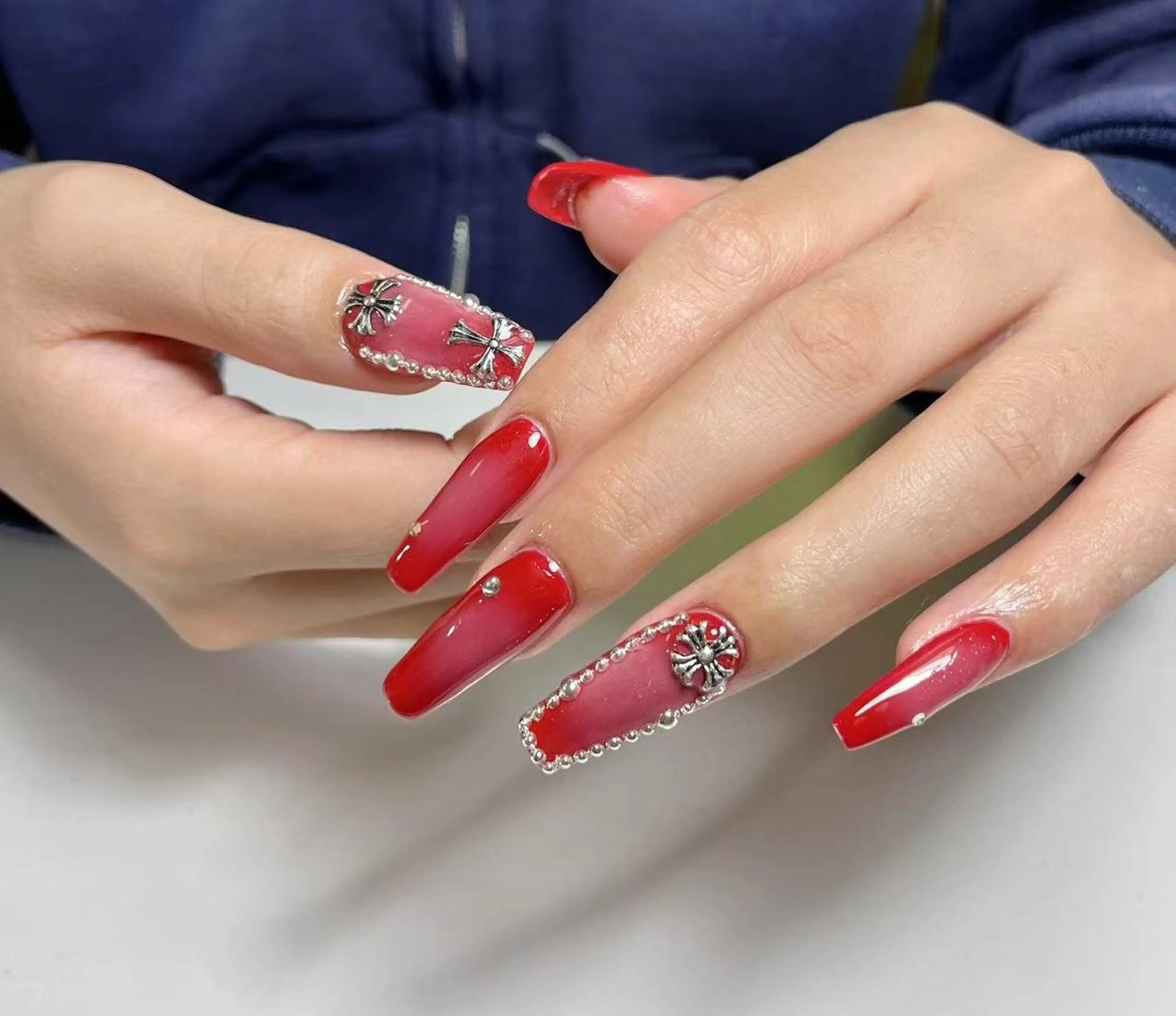 ネイル ハンドネイル ハンドケア 🍑 momo_nailのネイルデザイン