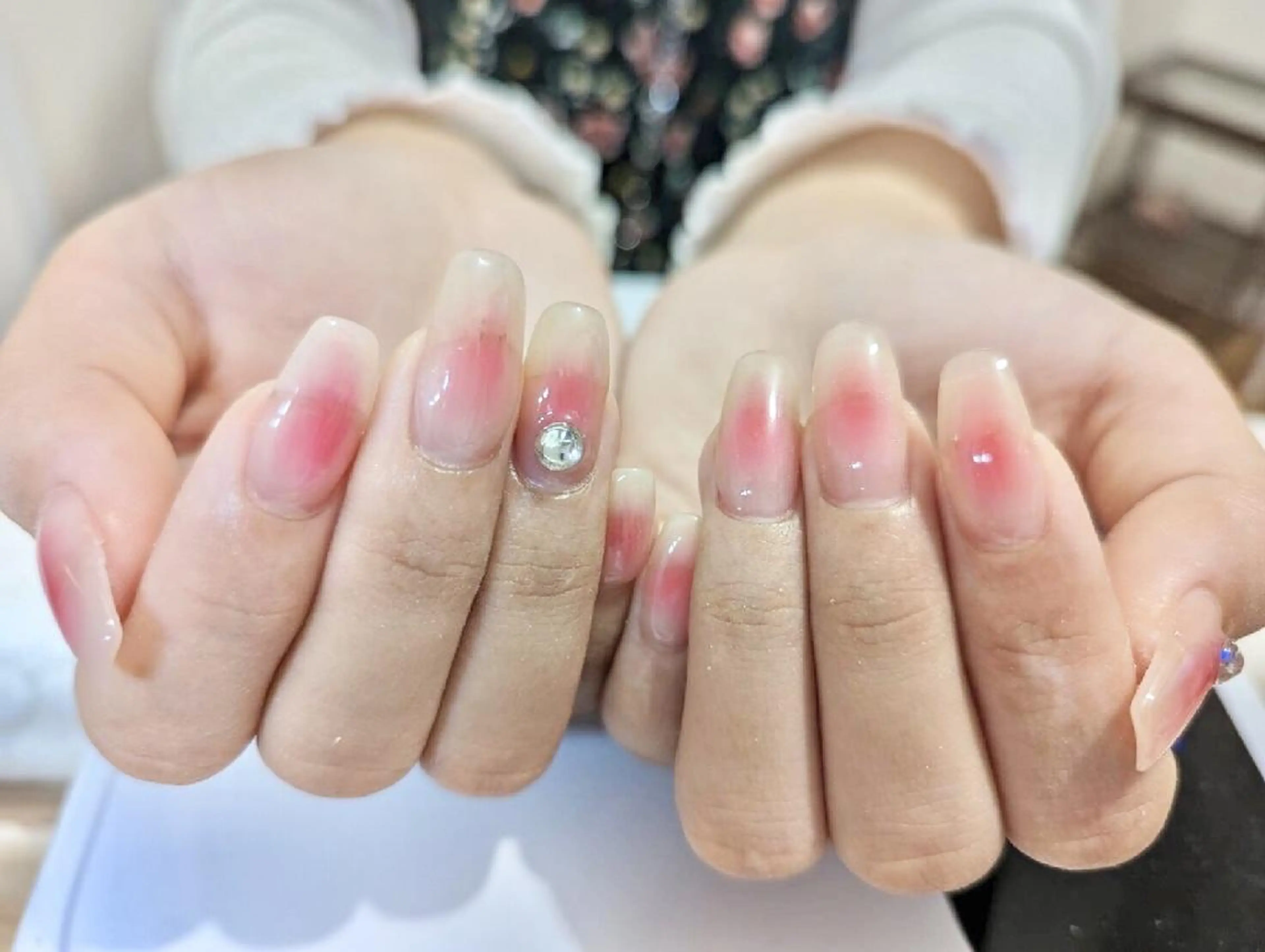 ネイル チークネイル VIBLISS福岡店 yurichanのネイルデザイン