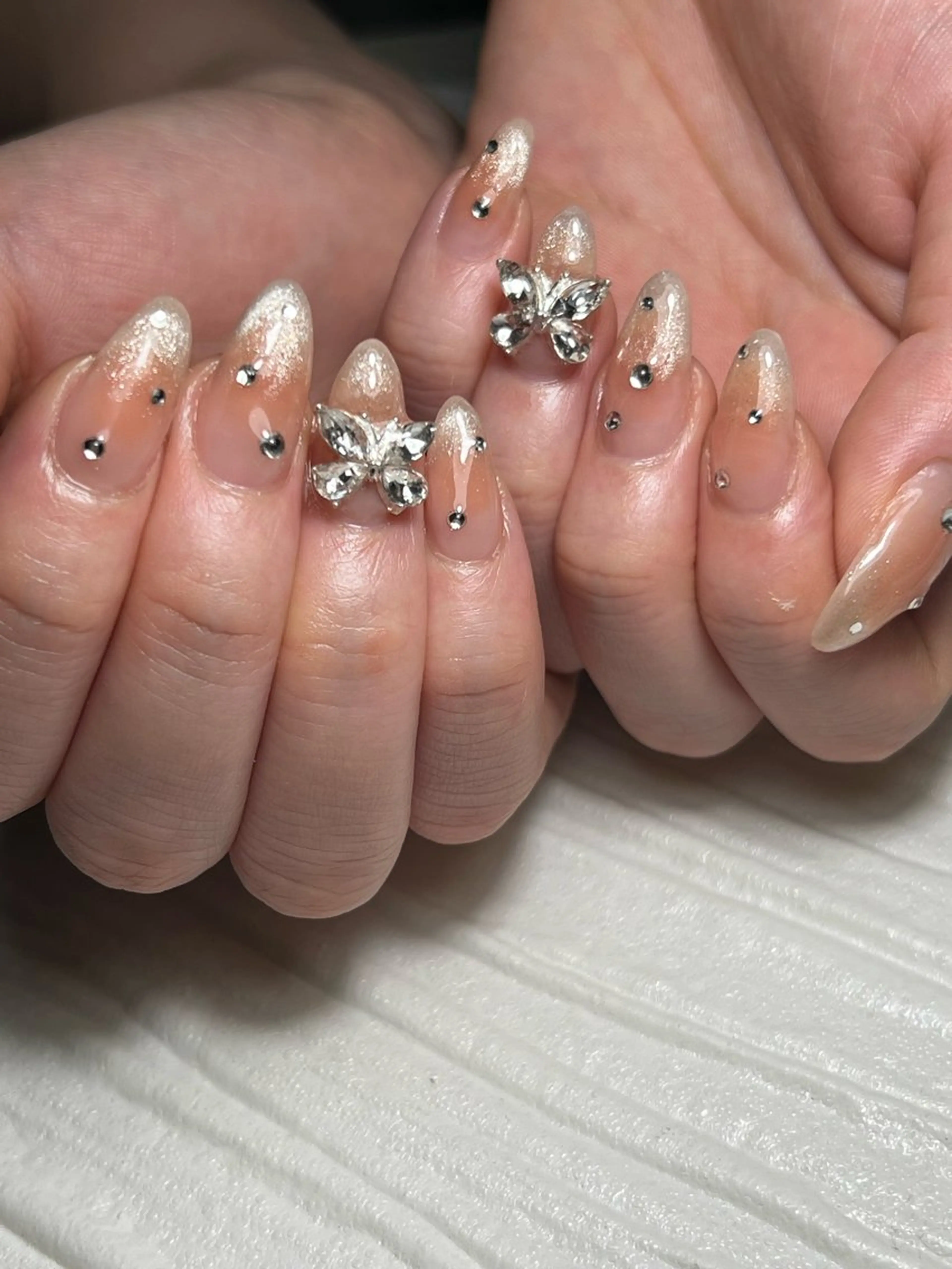 ネイル ハンドネイル silo salon しろさろんのネイルデザイン