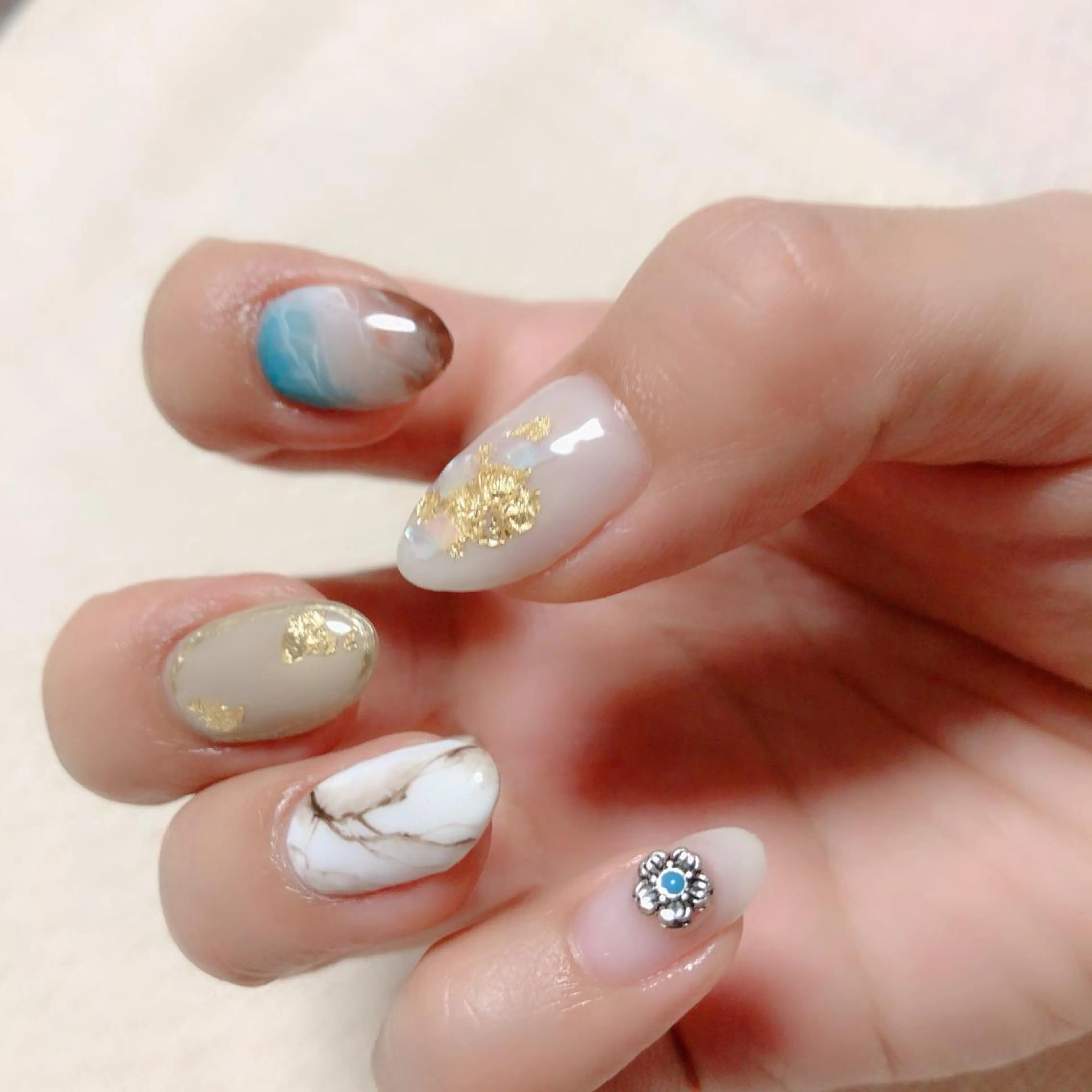 ネイル ハンドネイル ⭐️ cheerfullyのネイルデザイン