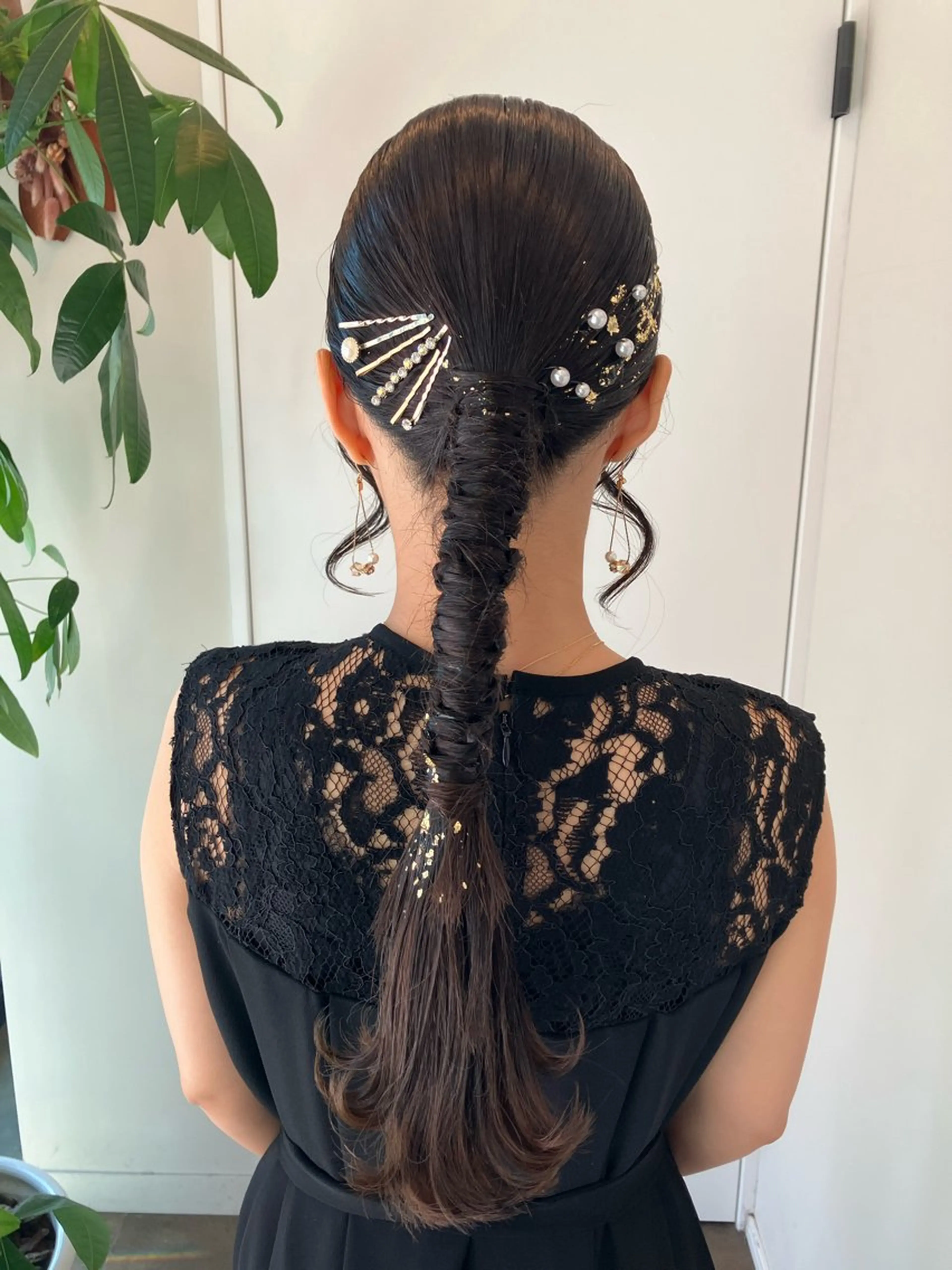 ヘアアレンジ ポニーテール 結婚式・ブライダル Hair&Make Nahoのマツエク・マツパデザイン