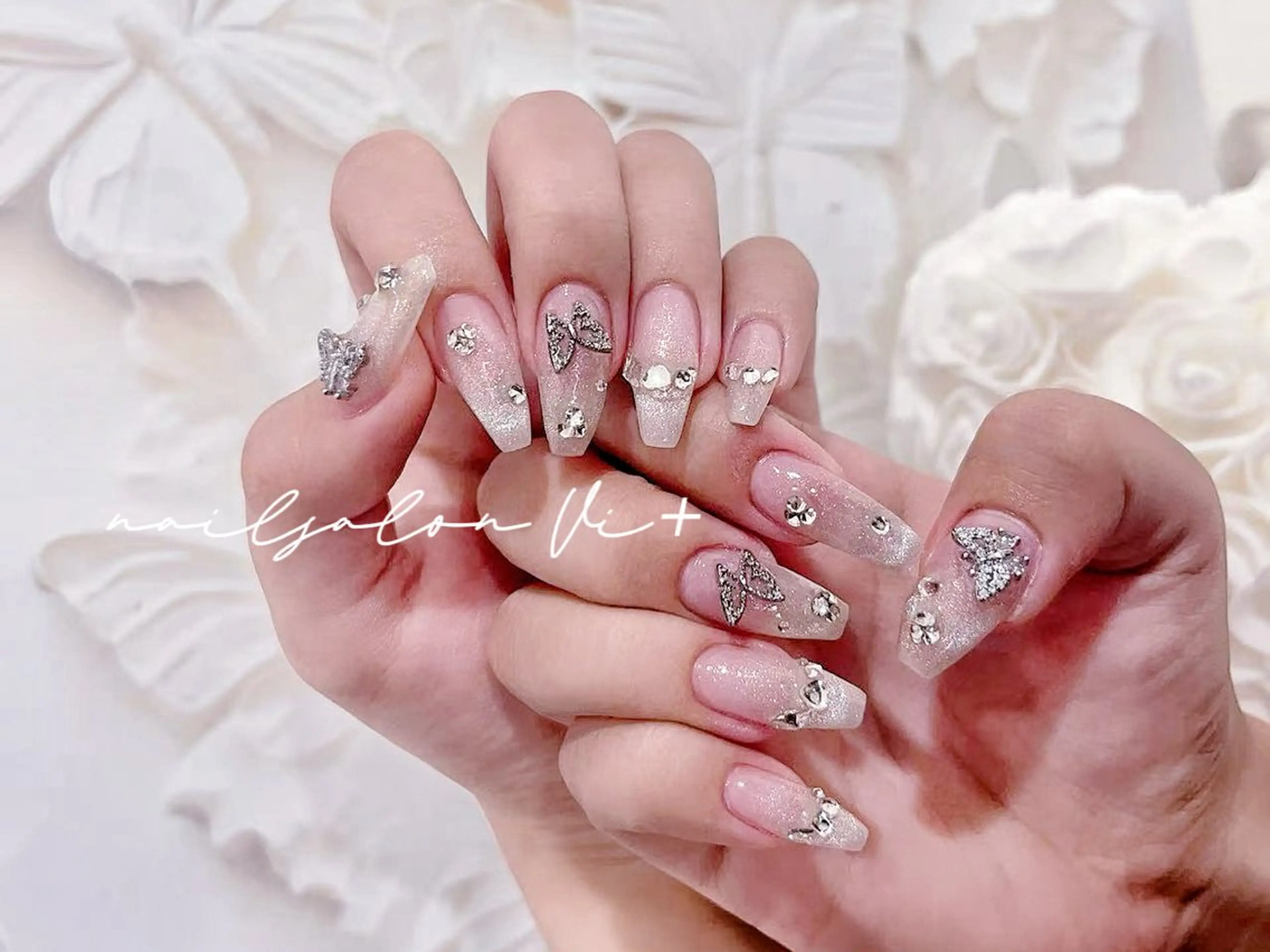 ネイル ハンドネイル ✨Nailsalon Vi+✨のネイルデザイン