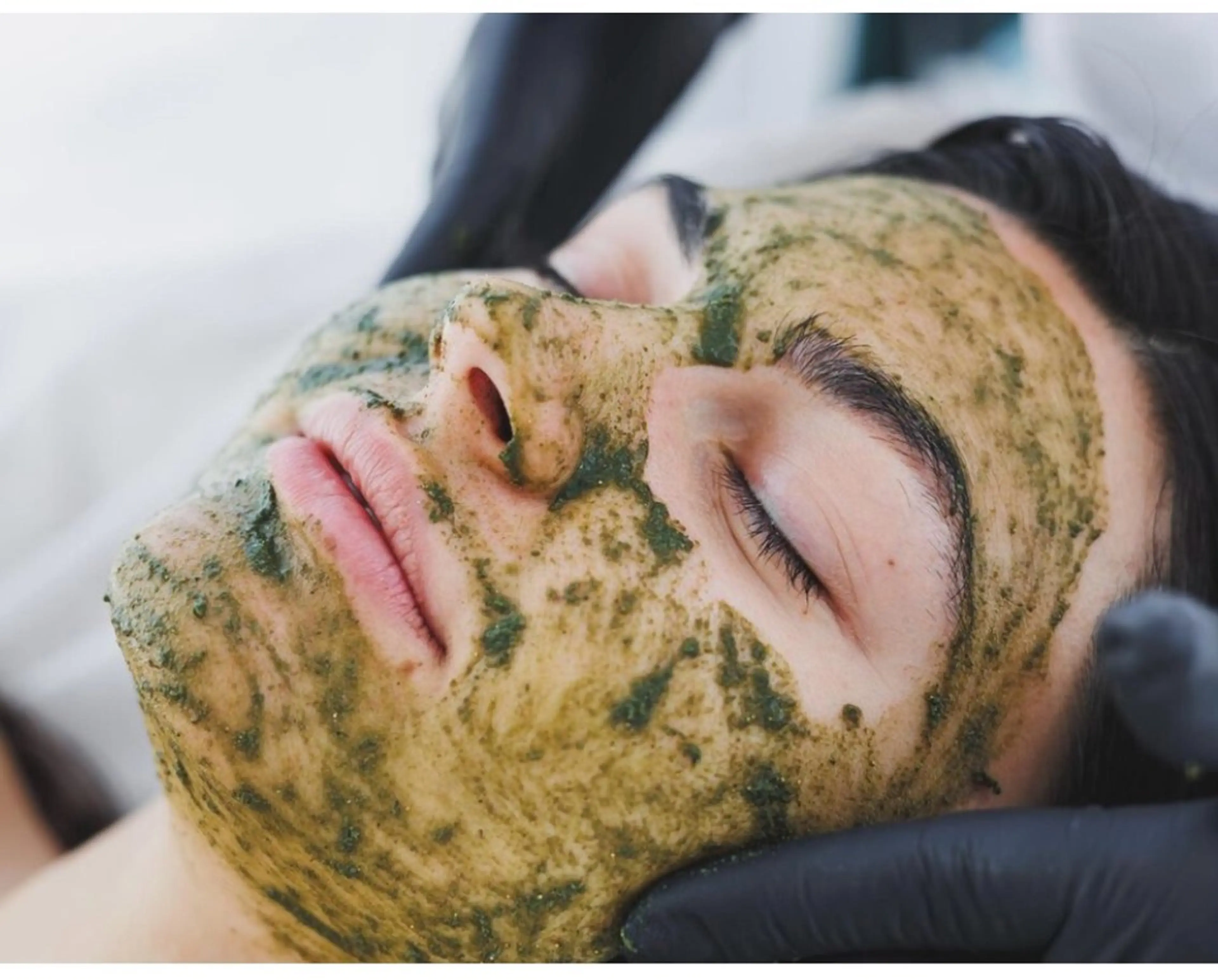 【ご新規様限定】REVIハーブピーリング✨6000円の写真