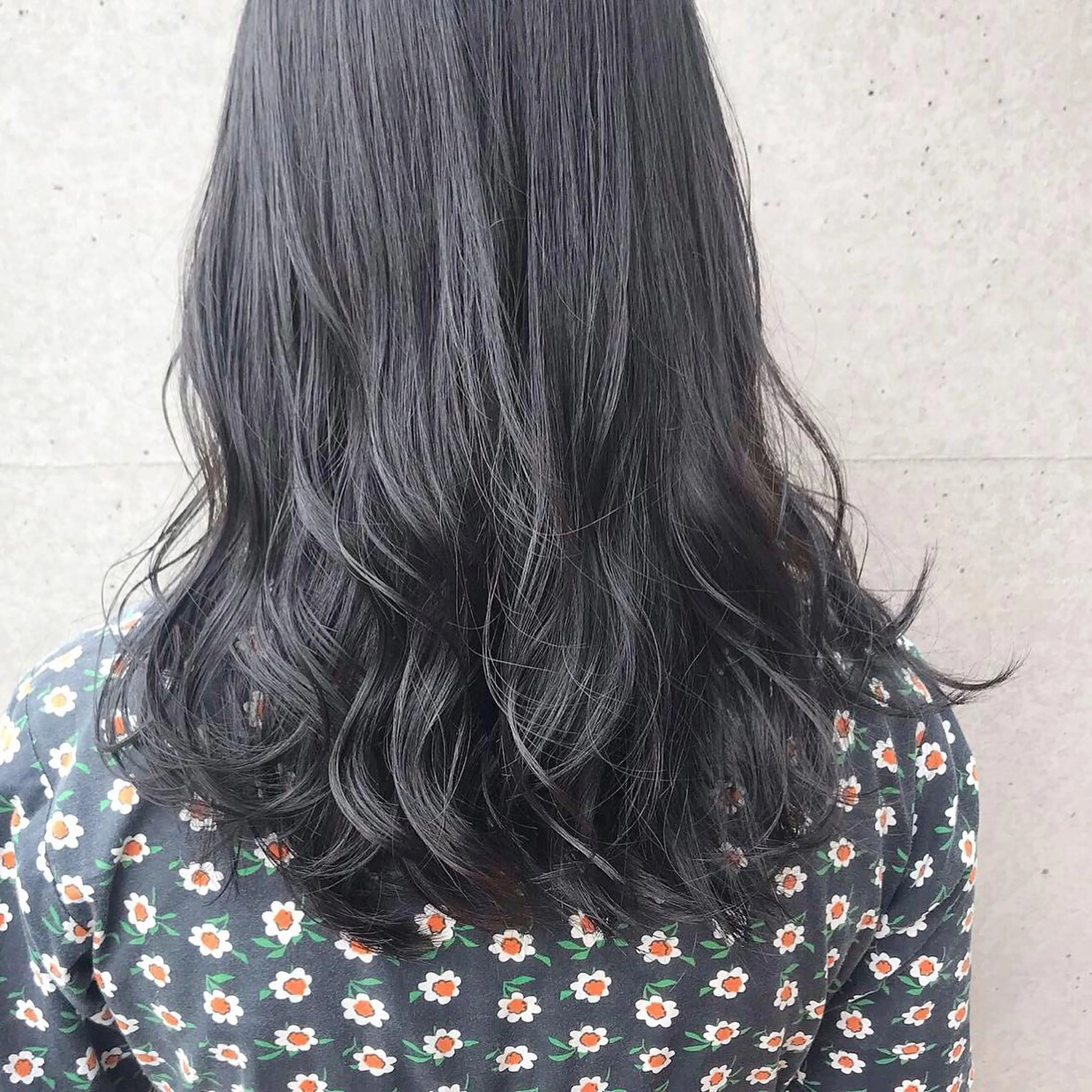 セミロング カラー ヘアアレンジ 黒髪 透明感カラー イルミナカラー clan所属・Satsuki ✂︎♡のヘアスタイル