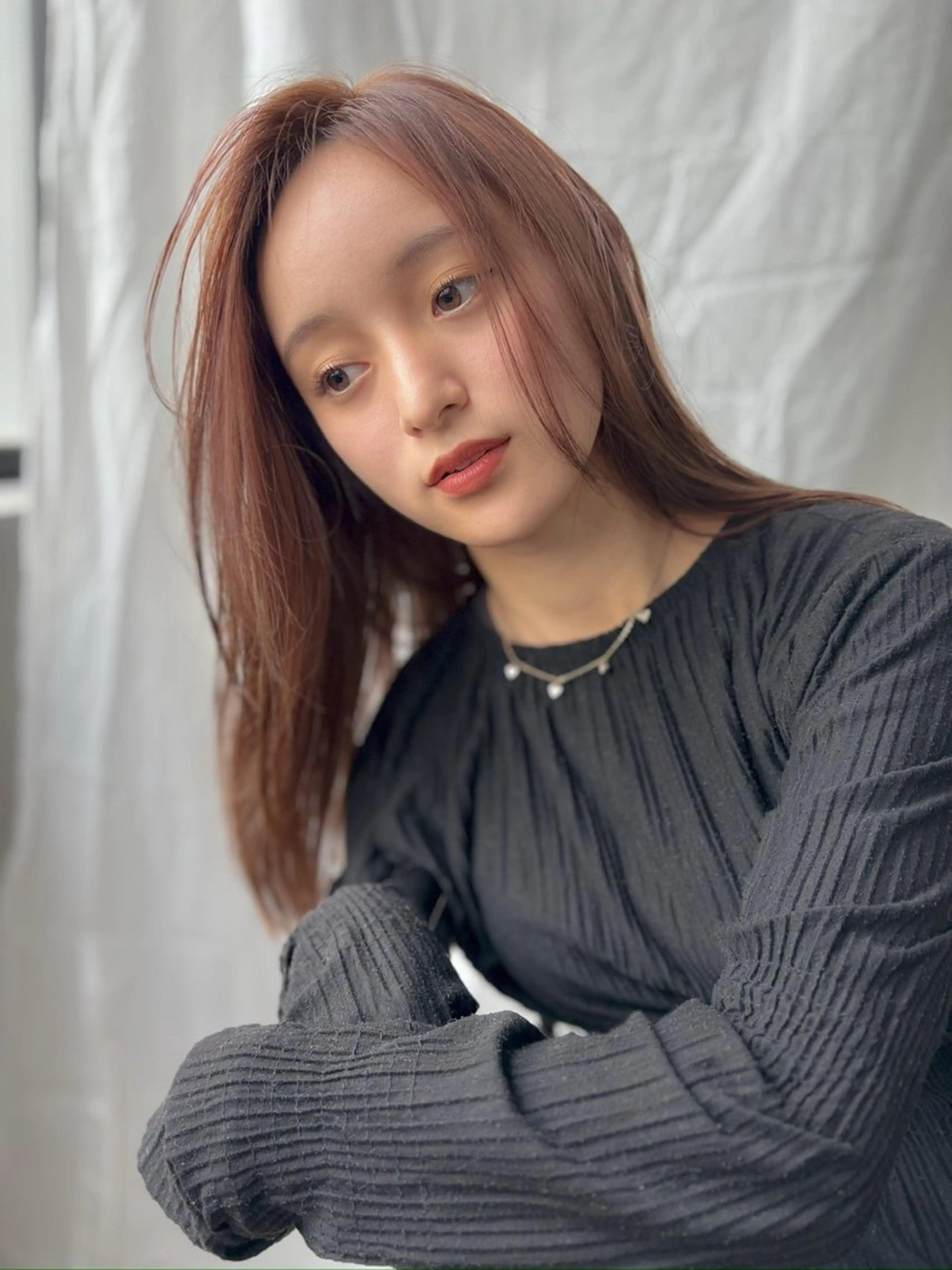 ロング ヘアカラー ウシロダ メグミのヘアスタイル