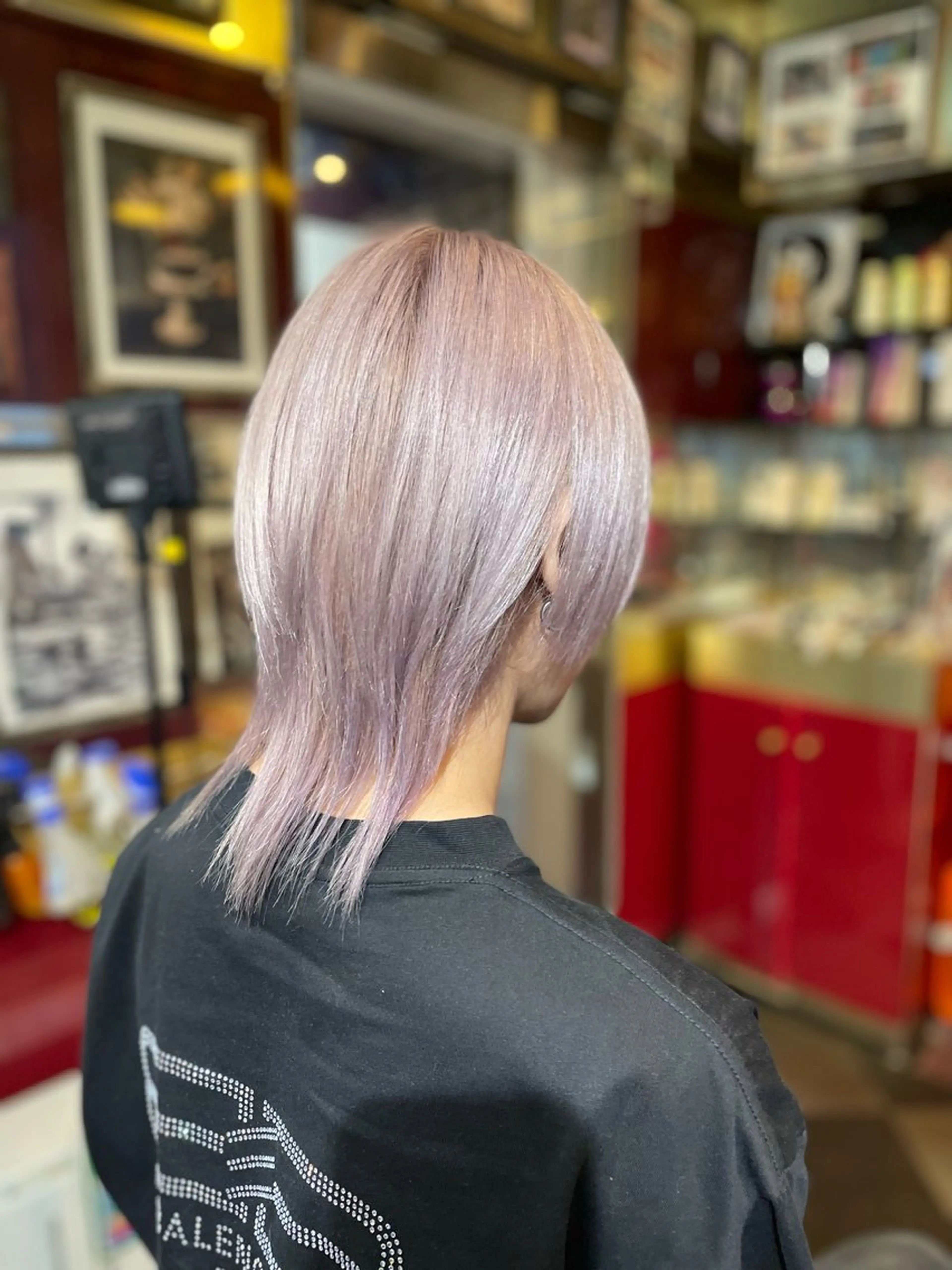 ミディアム カラー メンズ メンズブリーチ ブリーチ ピンクカラー トリートメント 👑派手髪/カット 👑ANRYのヘアスタイル