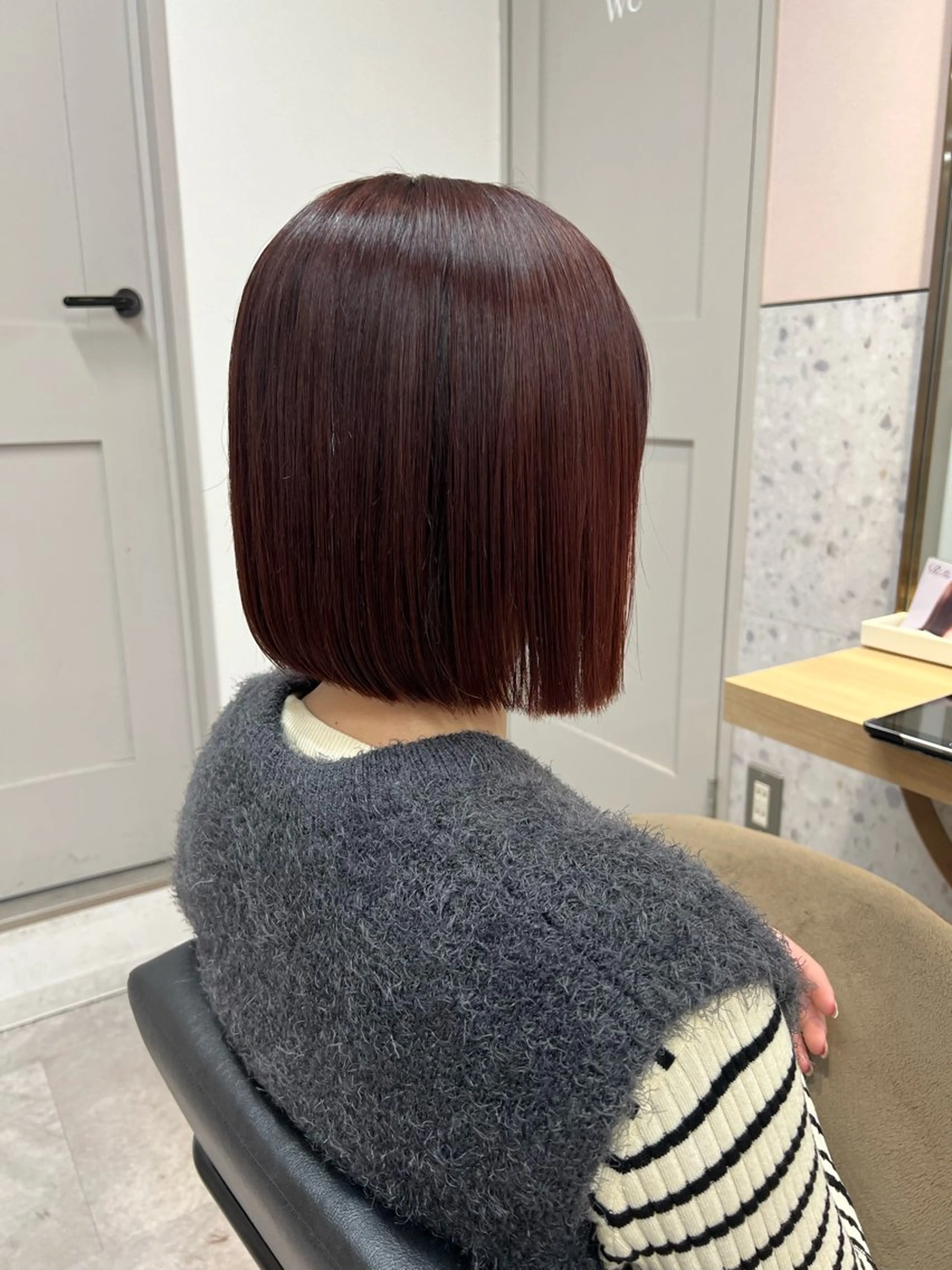 ミディアム emu所属・小顔カット/レイヤー 美髪特化/千葉中央のヘアスタイル