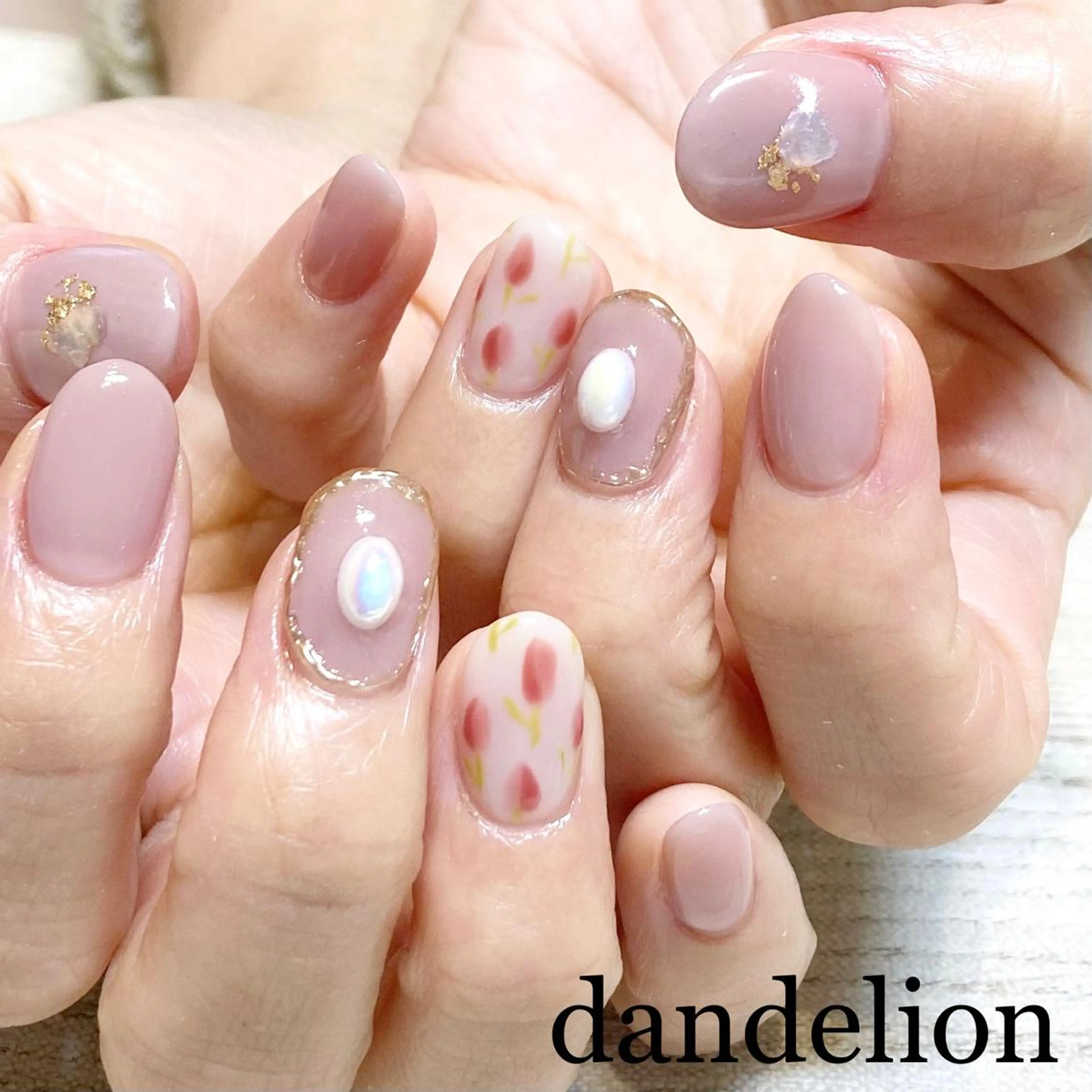 ネイル ハンドネイル ハンドケア dandelion ダンデライオンのネイルデザイン