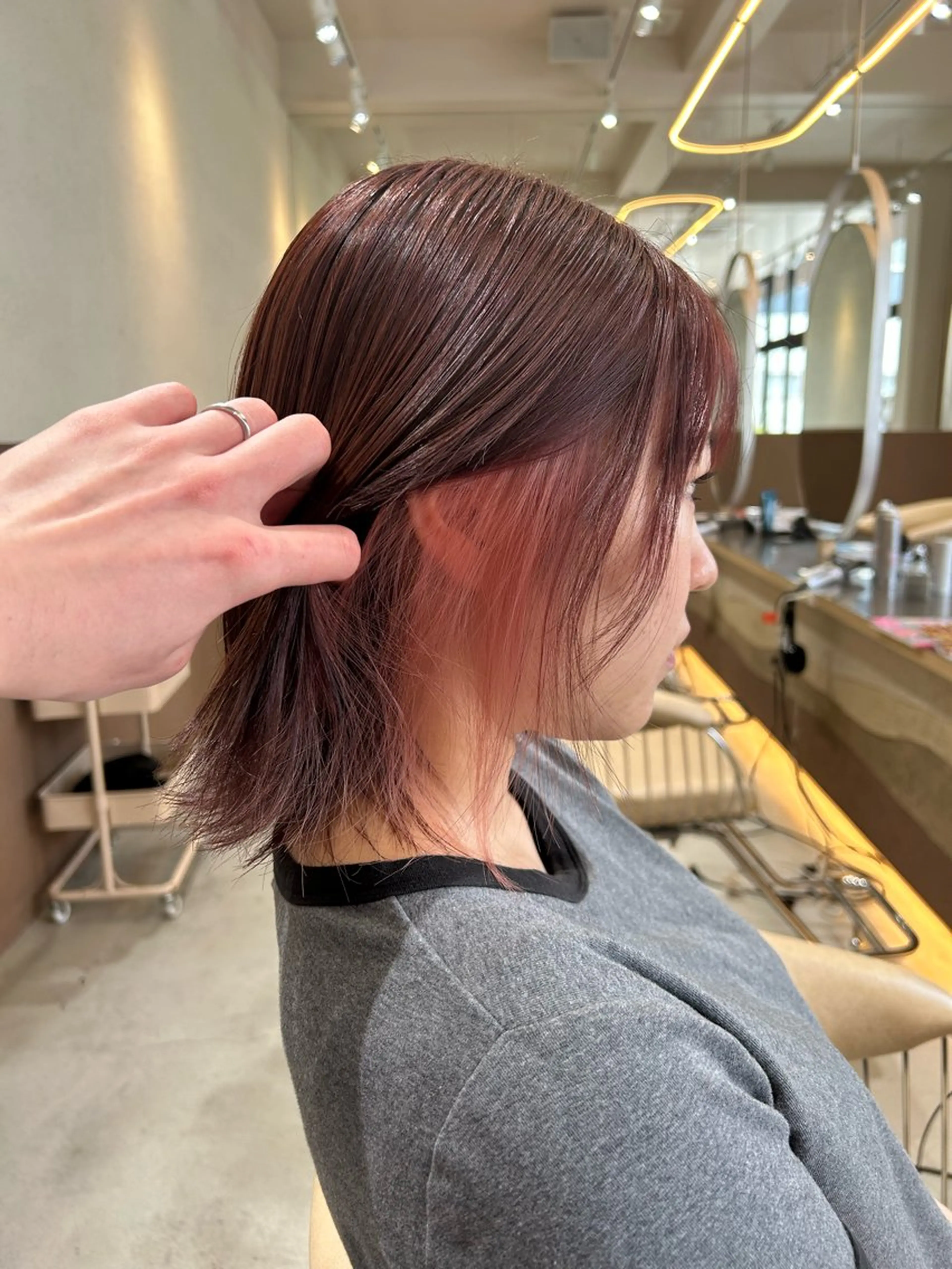 ミディアム カラー インナーカラー La fith hair ruu.福山2号店所属・平田 悠馬のヘアスタイル