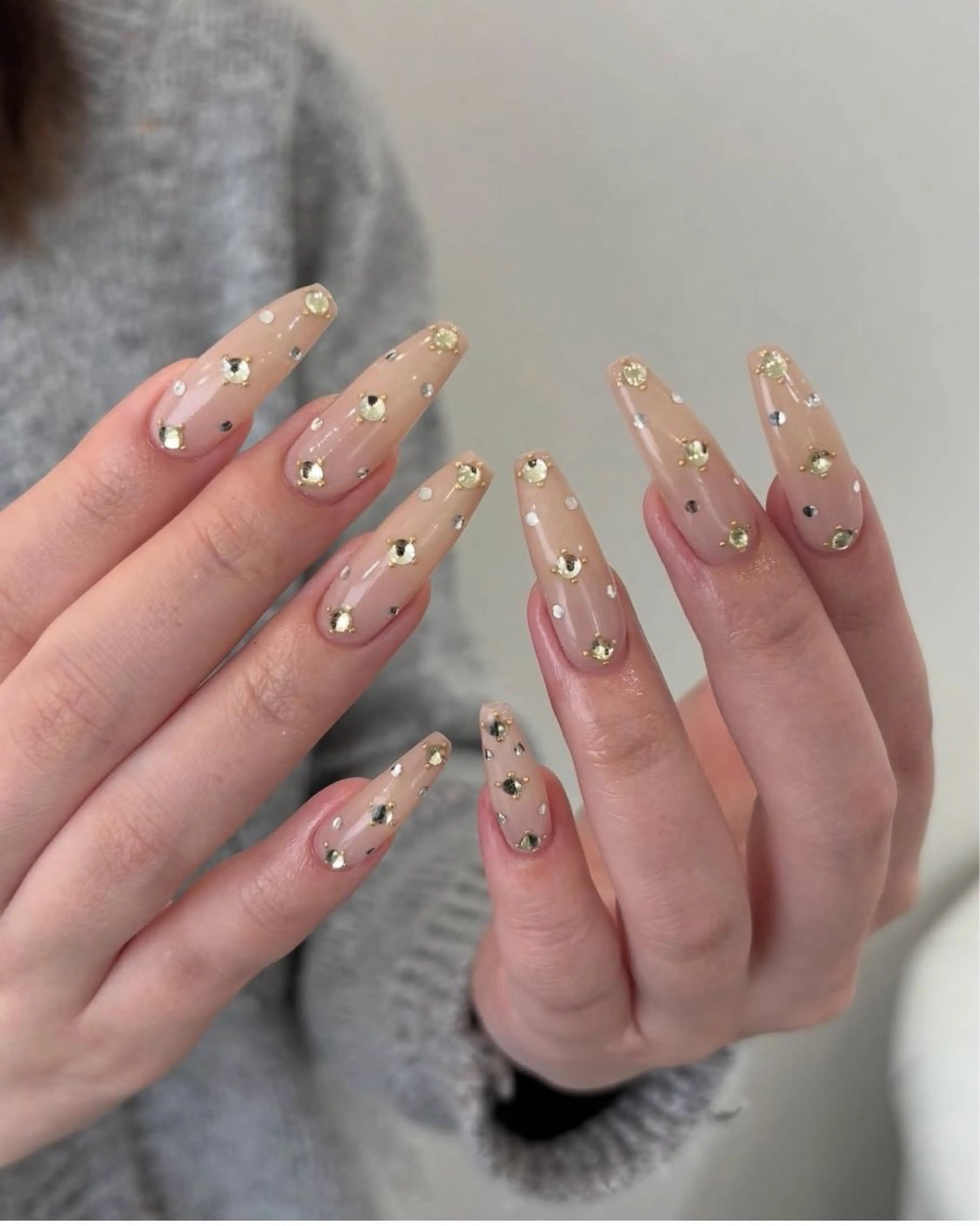 ネイル フレンチネイル グラデーション 韓国ネイル マグネットネイル シンプルネイル ハンドネイル CoMo Nail Studio所属・CoMo Nailのネイルデザイン