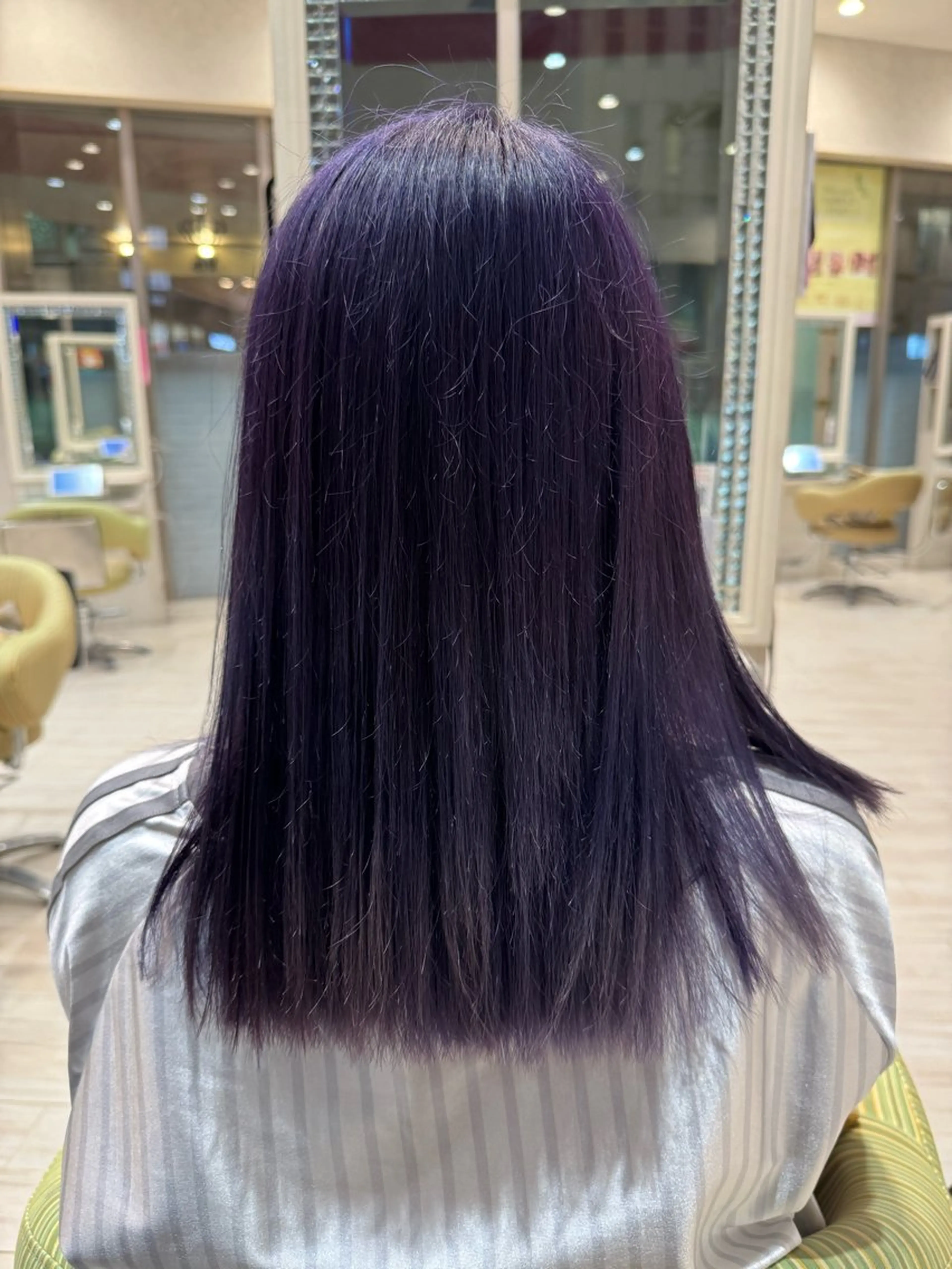 セミロング カラー ヘアカラー 松尾 怜奈のヘアスタイル