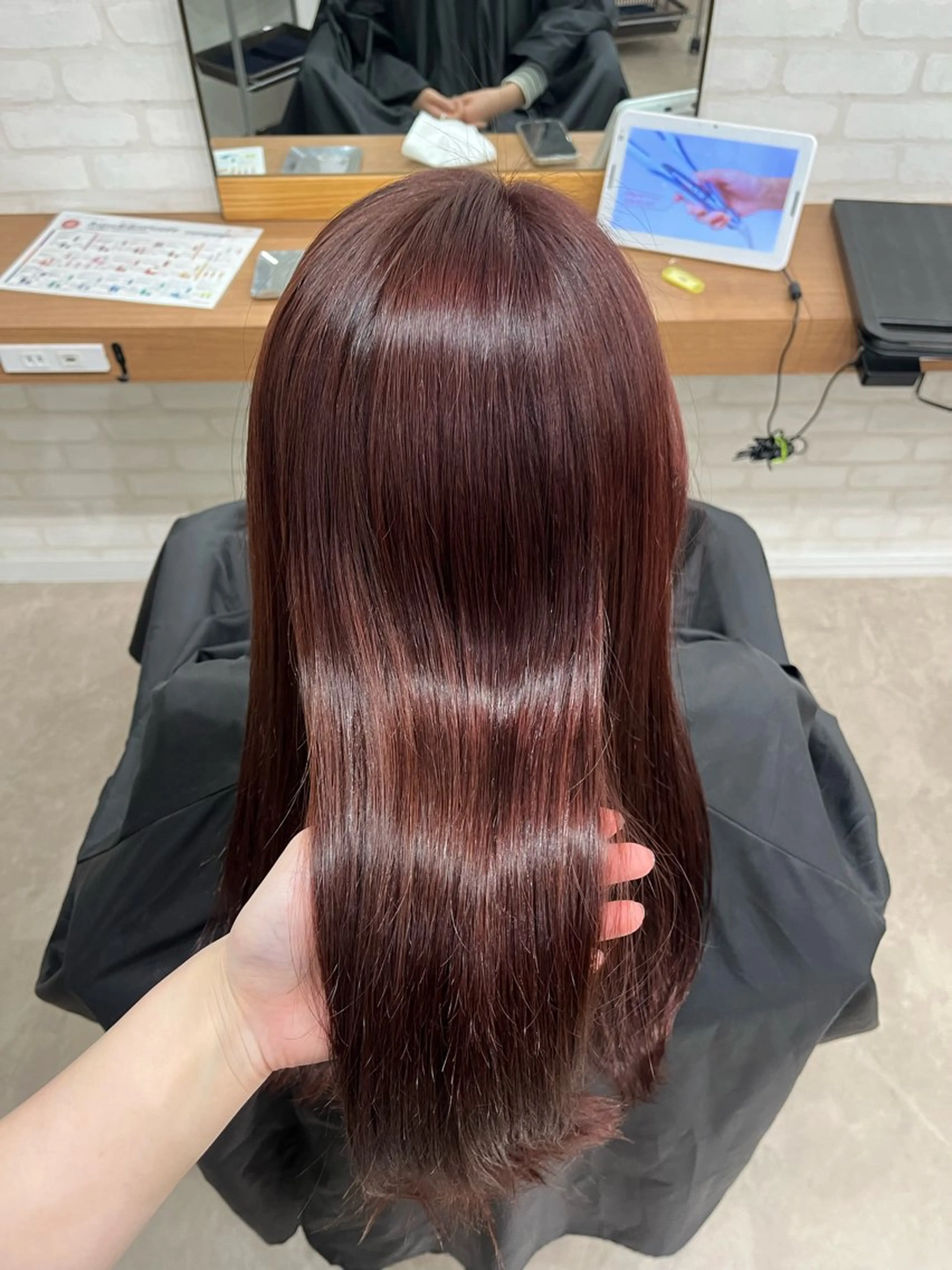 カット 透明感カラー トリートメントの写真