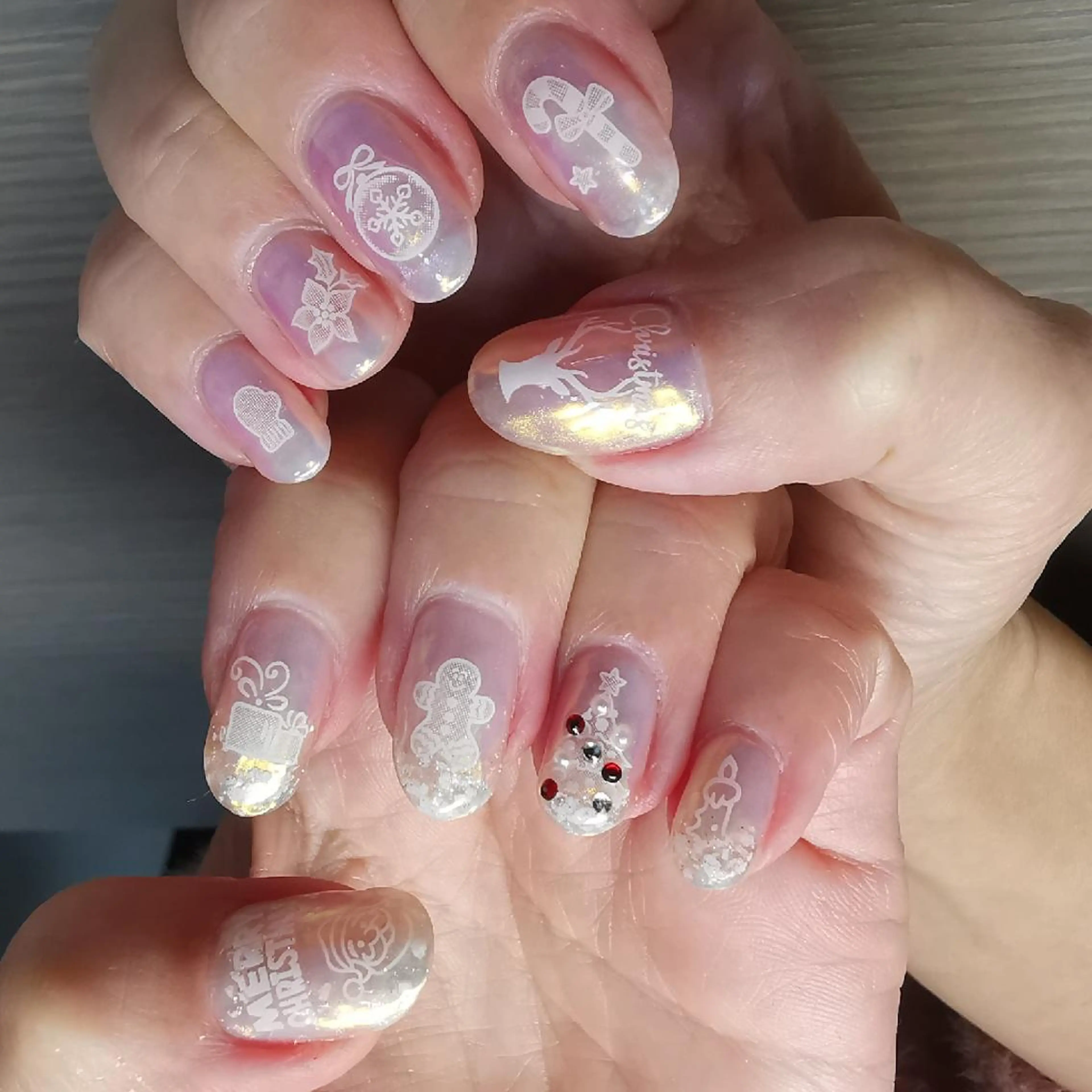 ネイル オーロラネイル ハンドネイル reve あやののネイルデザイン