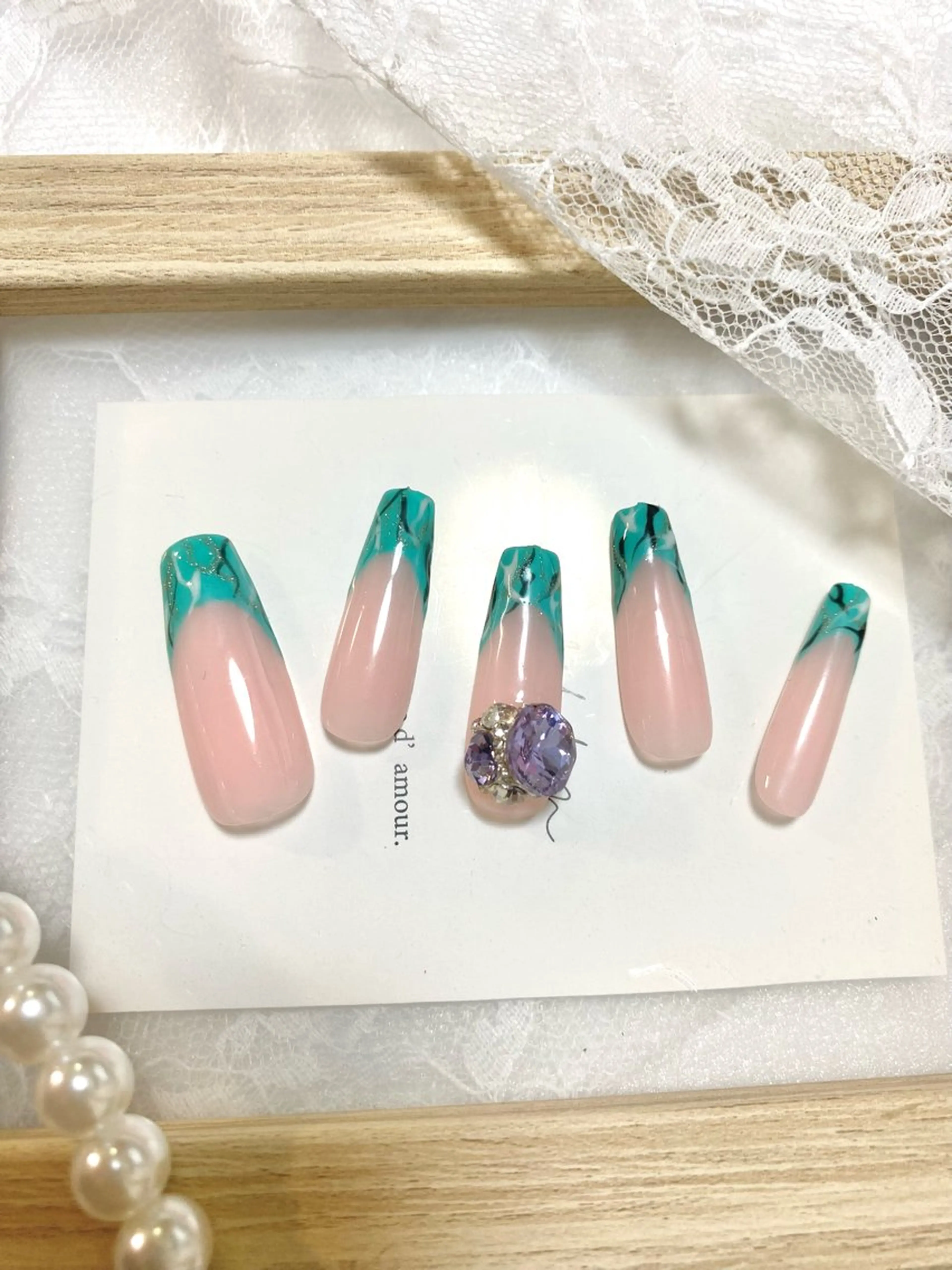 ネイル ココネイル所属・高橋 さえみのネイルデザイン