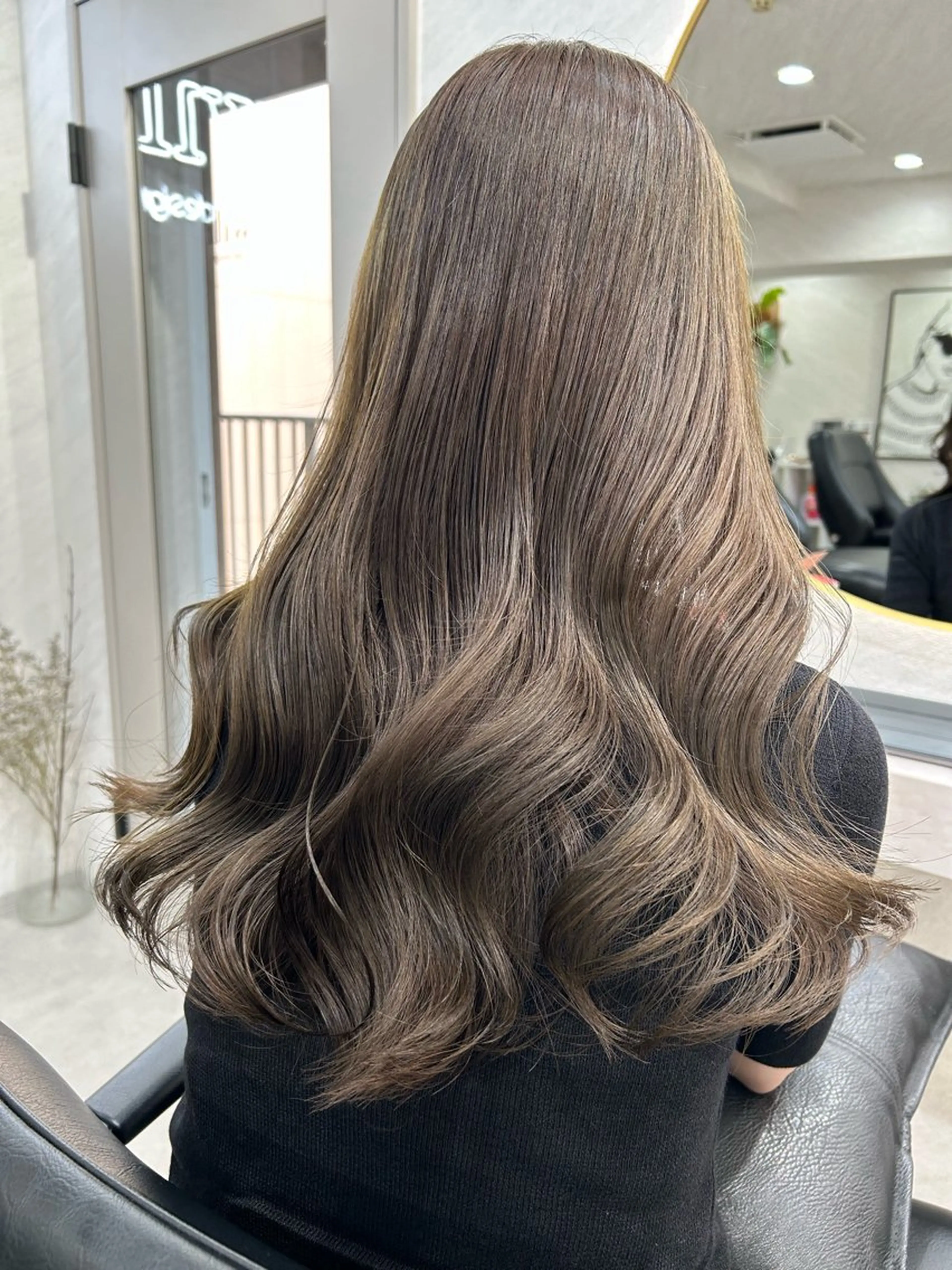 ロング カラー カット ヘアカラー トリートメント 髪質改善will hairdesignのヘアスタイル