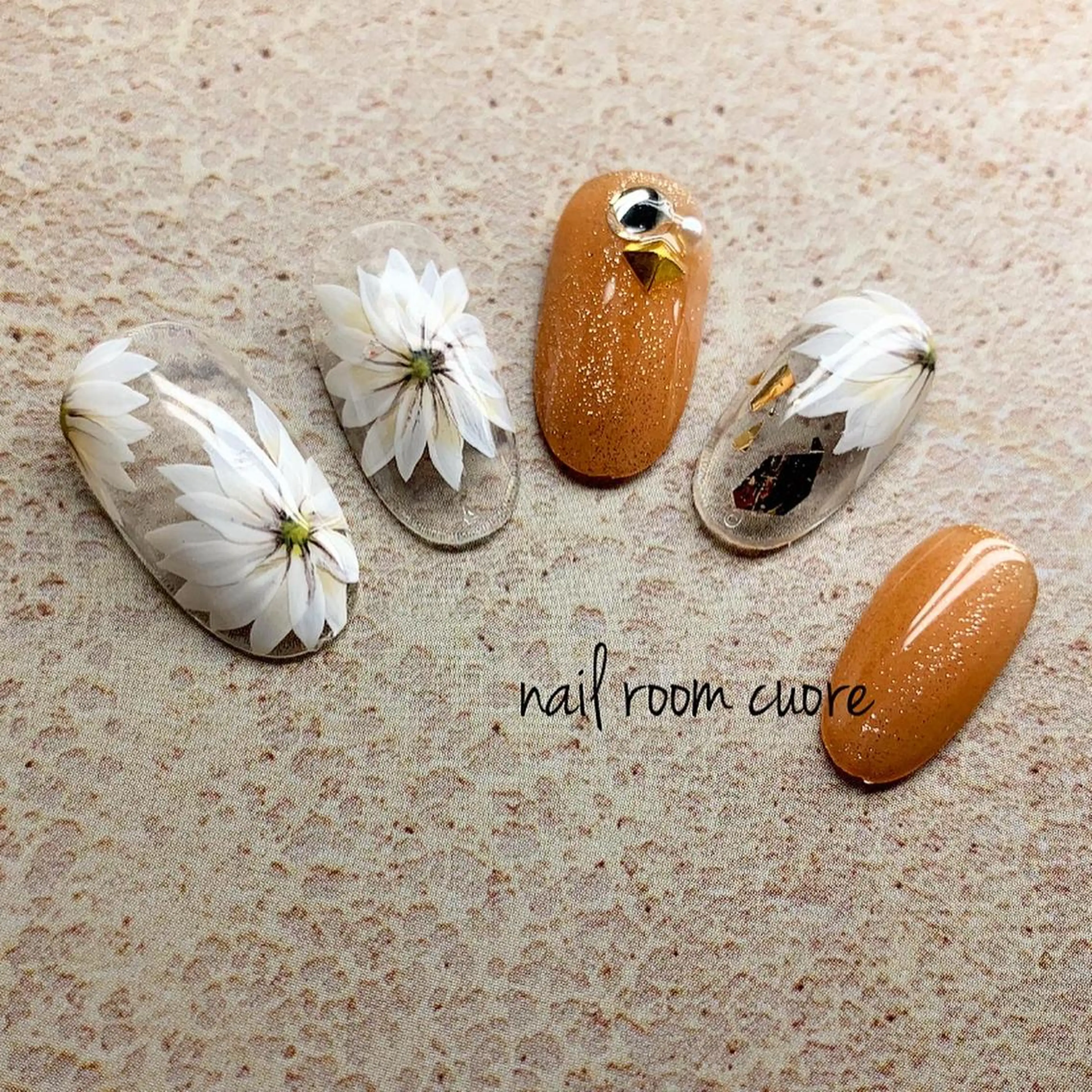 ネイル nail room  cuore所属・松尾 典子のネイルデザイン