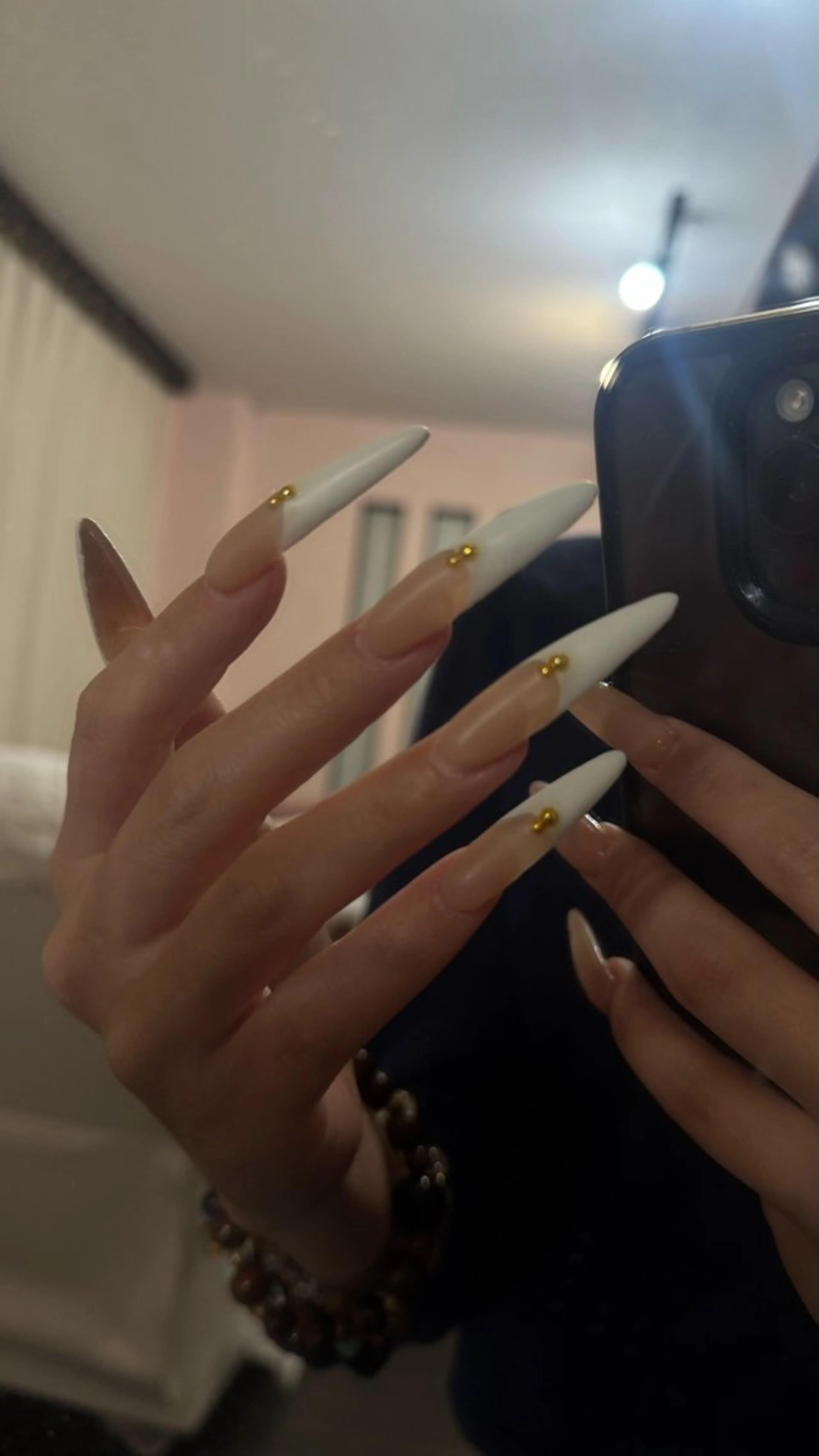 ネイル ハンドネイル 華 蓮のネイルデザイン