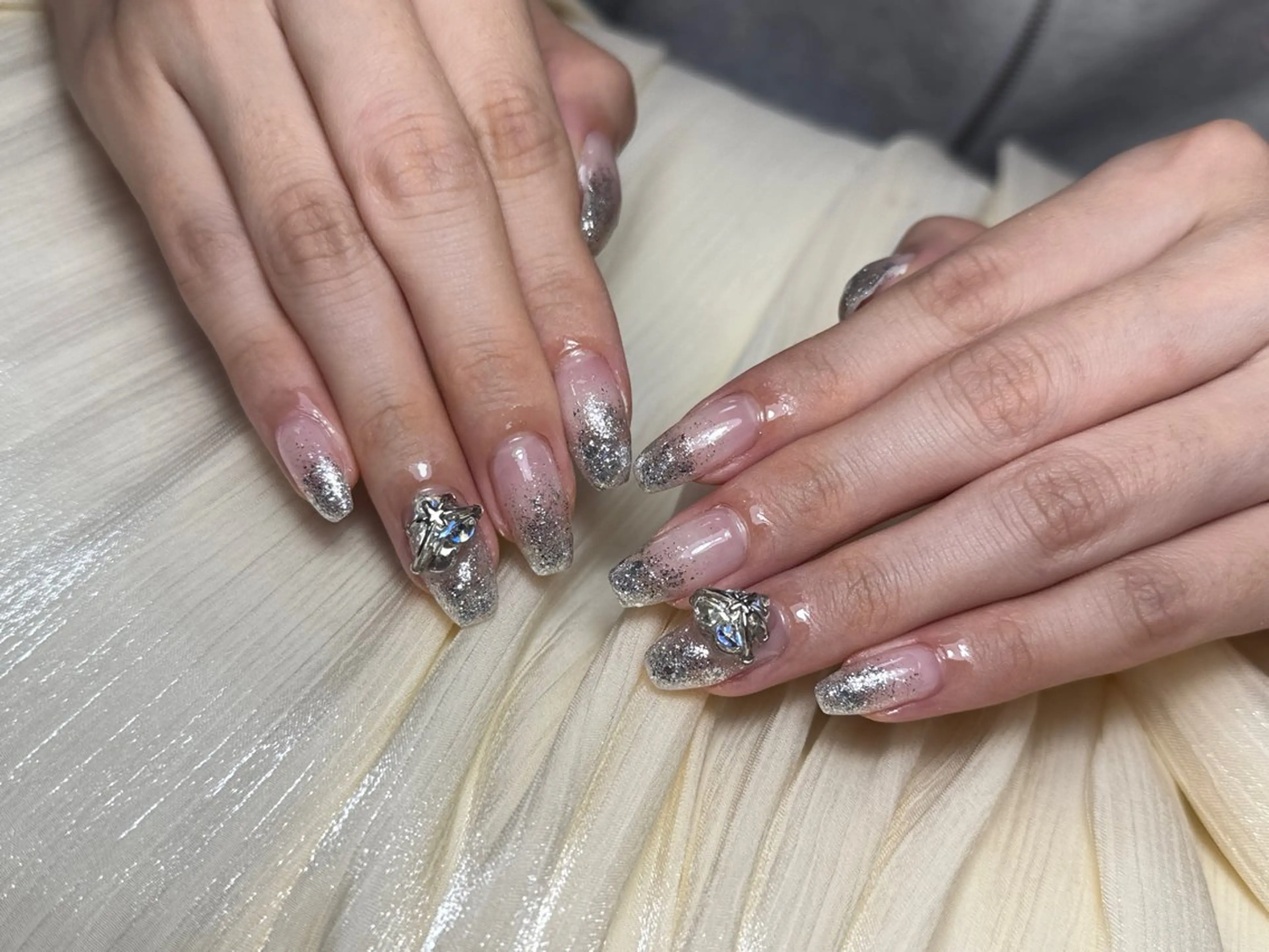 ネイル ハンドネイル ハンドケア DEMAIN- ERIのネイルデザイン