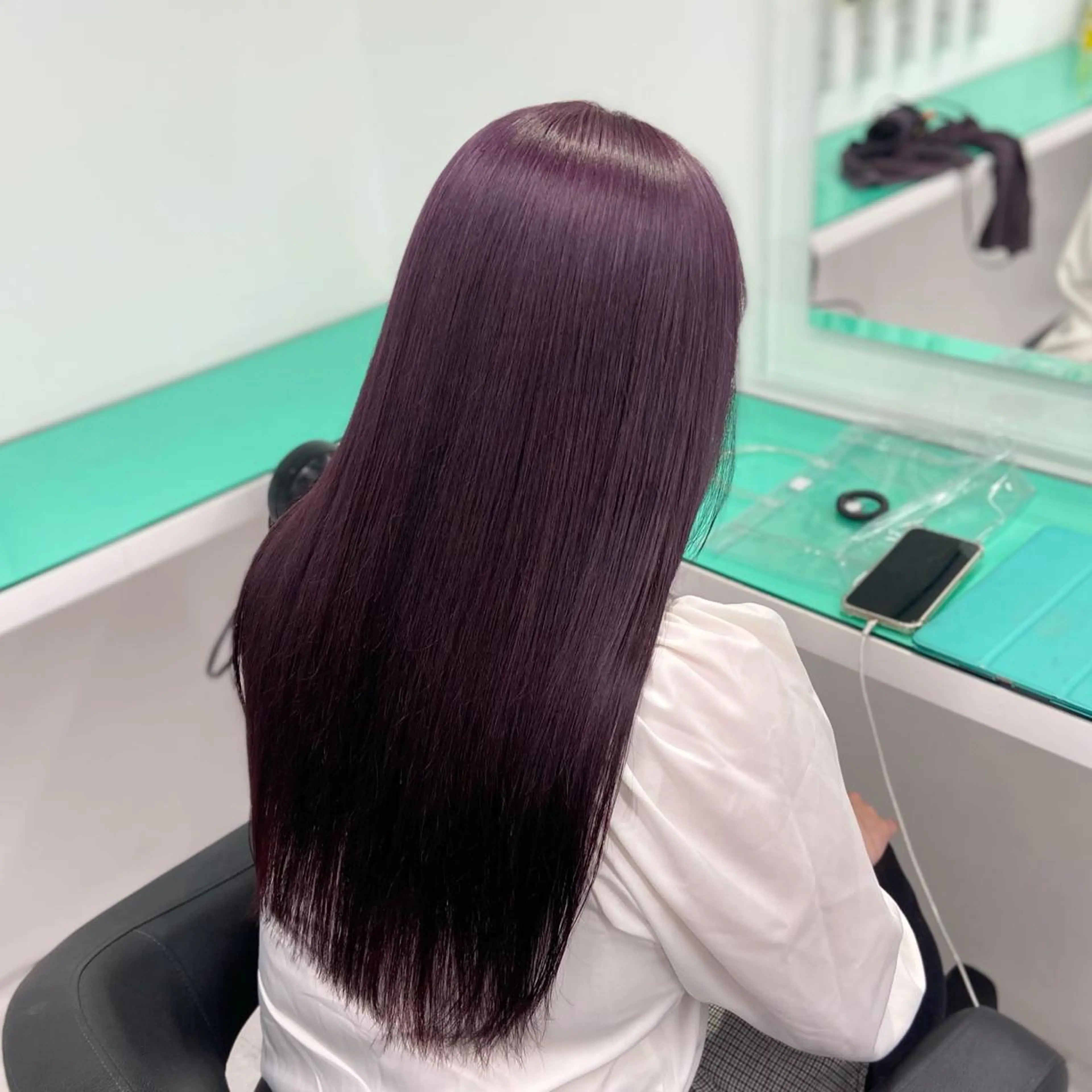 ロング カラー ワインレッド 🍒KAHOのヘアスタイル