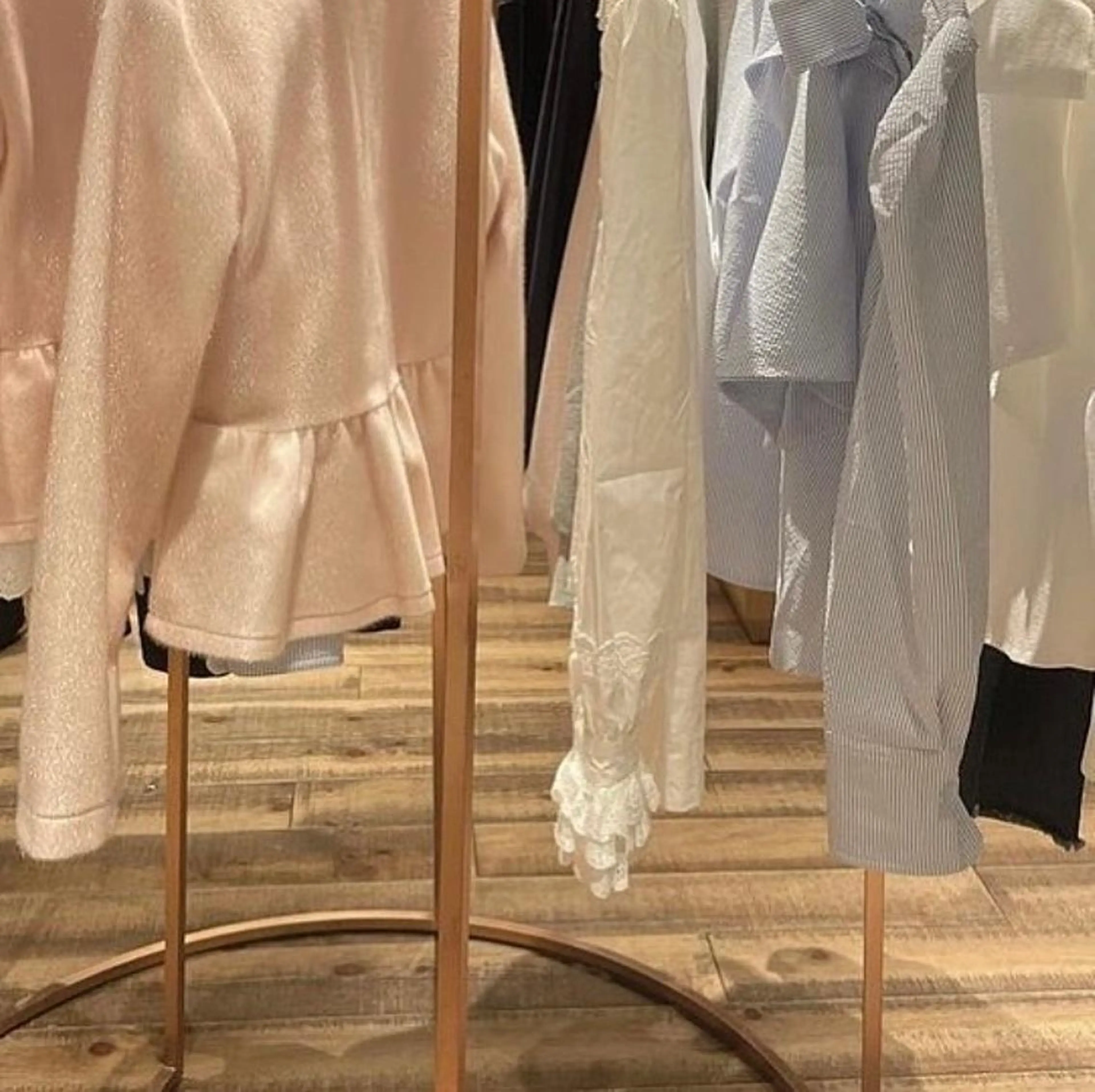 セミロング カラー アッシュ ベージュカラー 黒髪 ブルーカラー ブルーブラック 透明感/韓国風 🤍moeka🤍のヘアスタイル