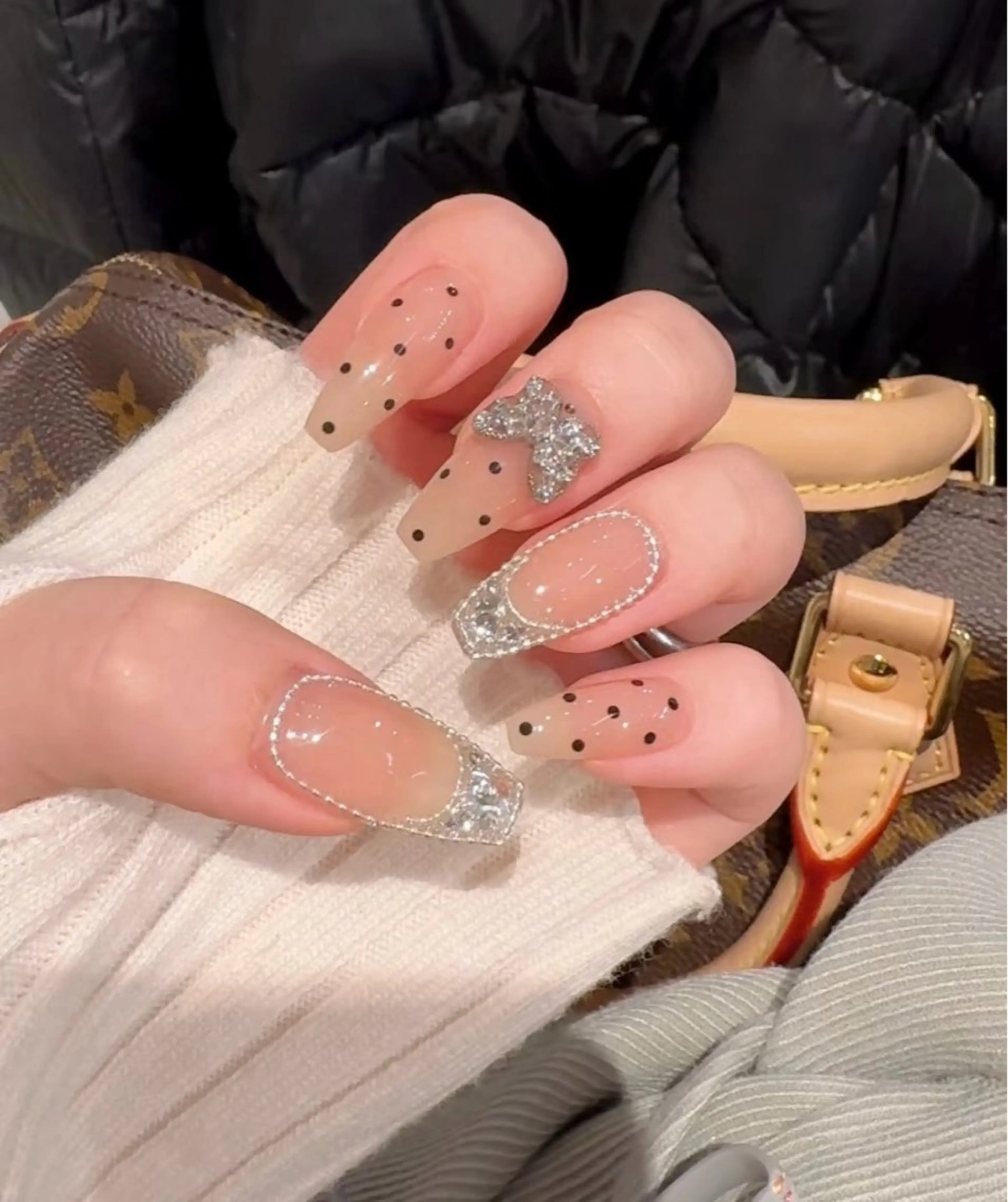 ネイル ハンドネイル 🎀 NaNa_nailのネイルデザイン