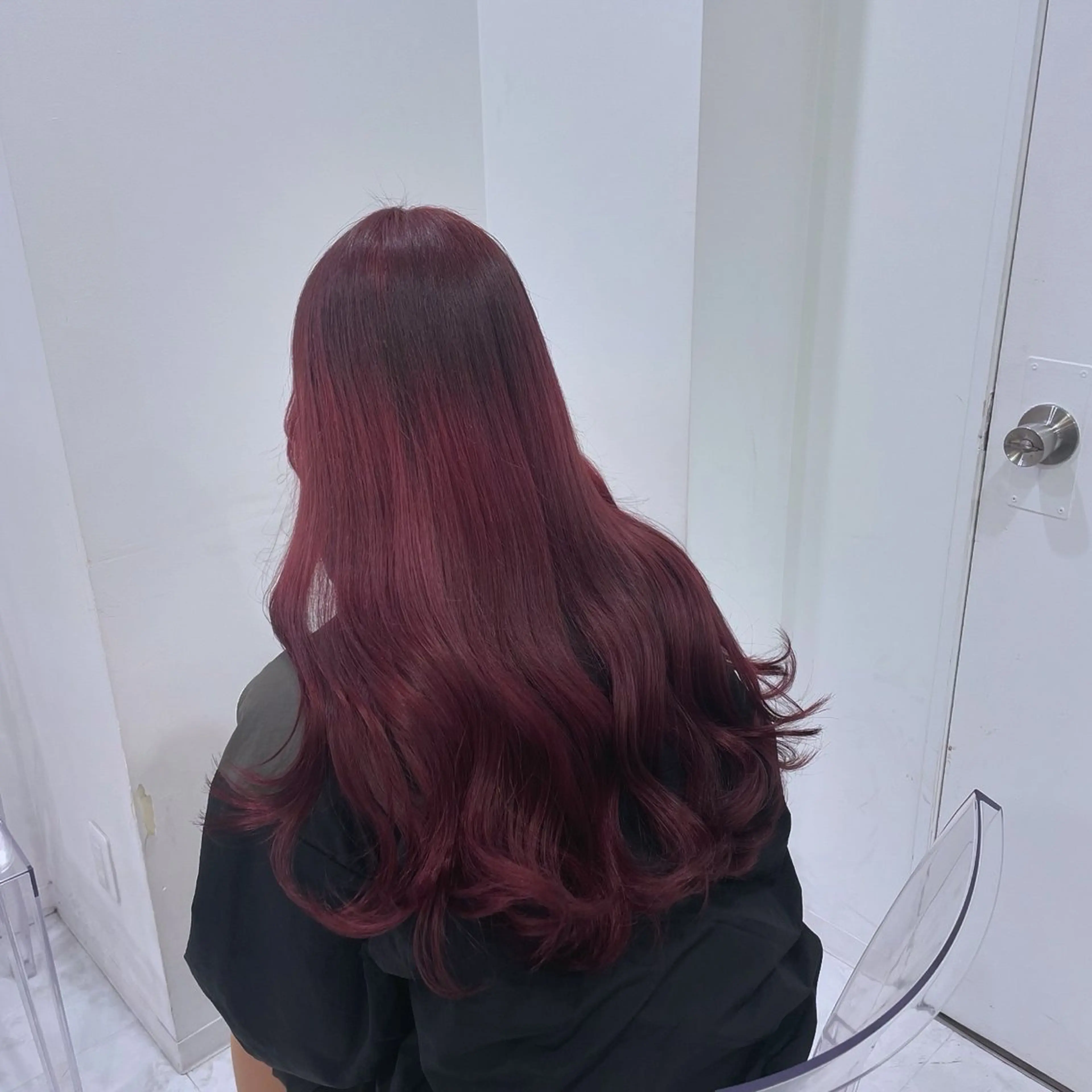 ロング カラー ヘアカラー ダメージレスハイ トーン💖kanonのヘアスタイル