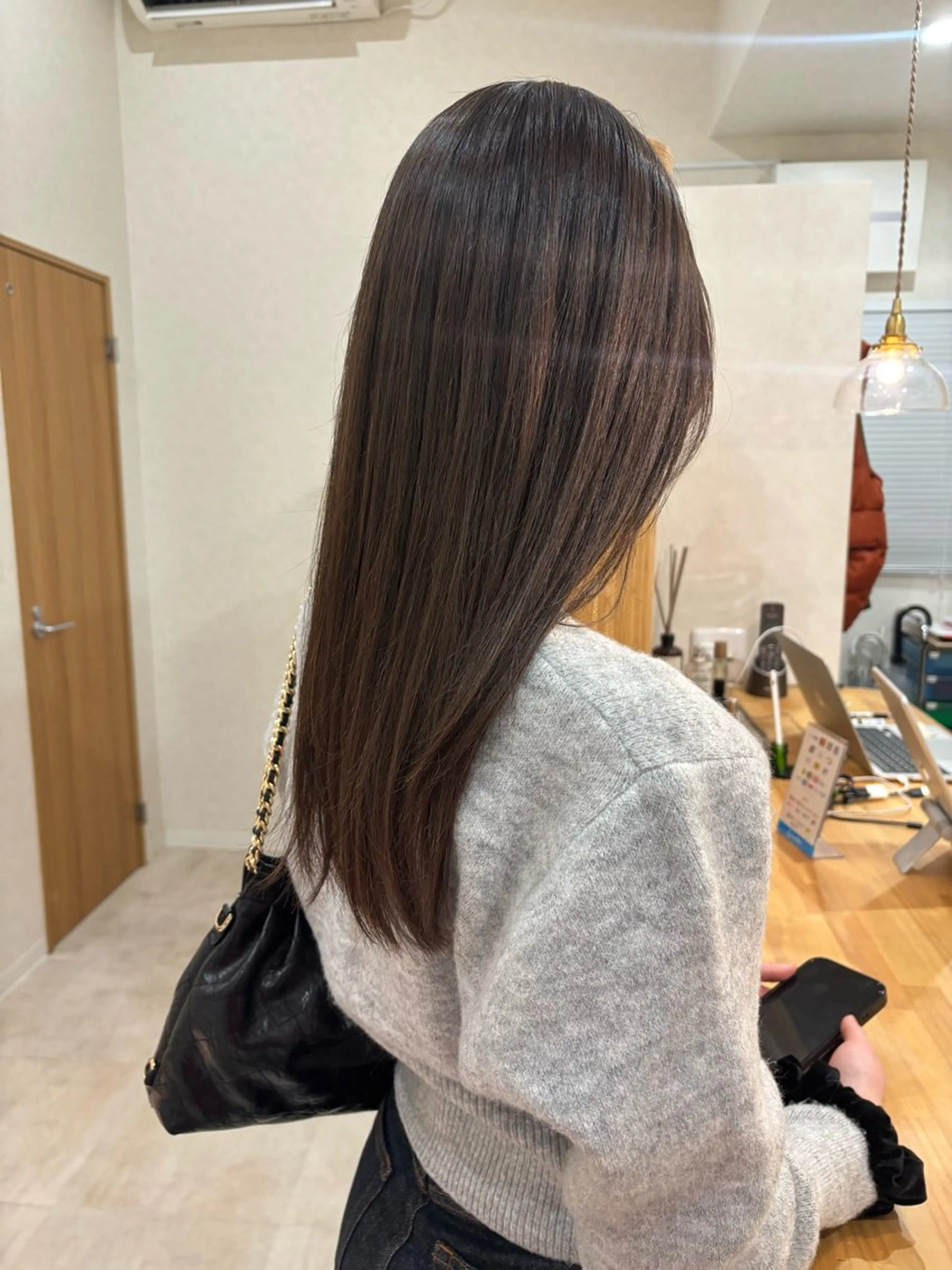 ロング カット トリートメント en,所属・en,ボブ/レイヤー パーマ/透明感カラーのヘアスタイル