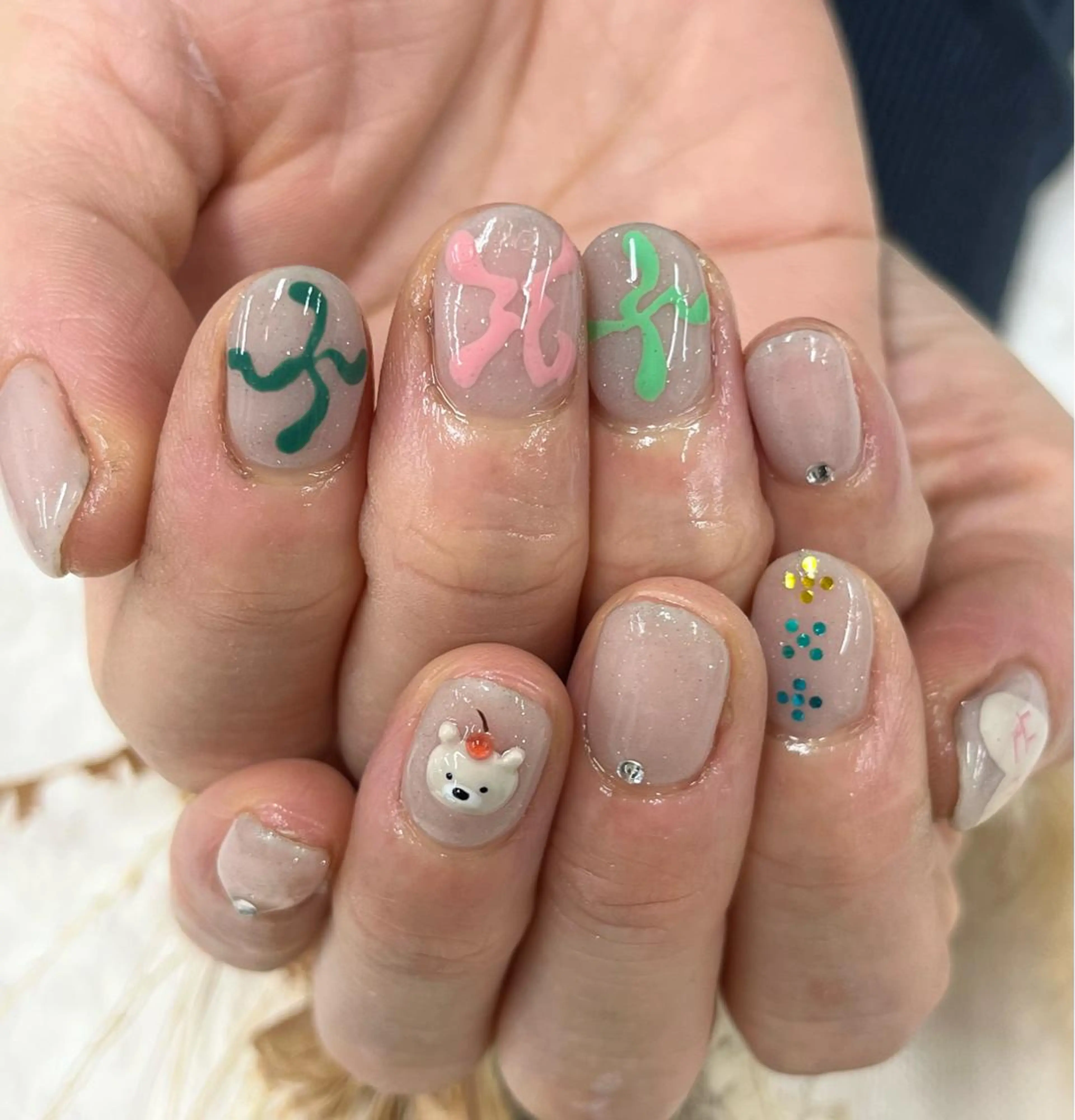 ネイル ハンドネイル Basic町田本店 Suzunaのネイルデザイン