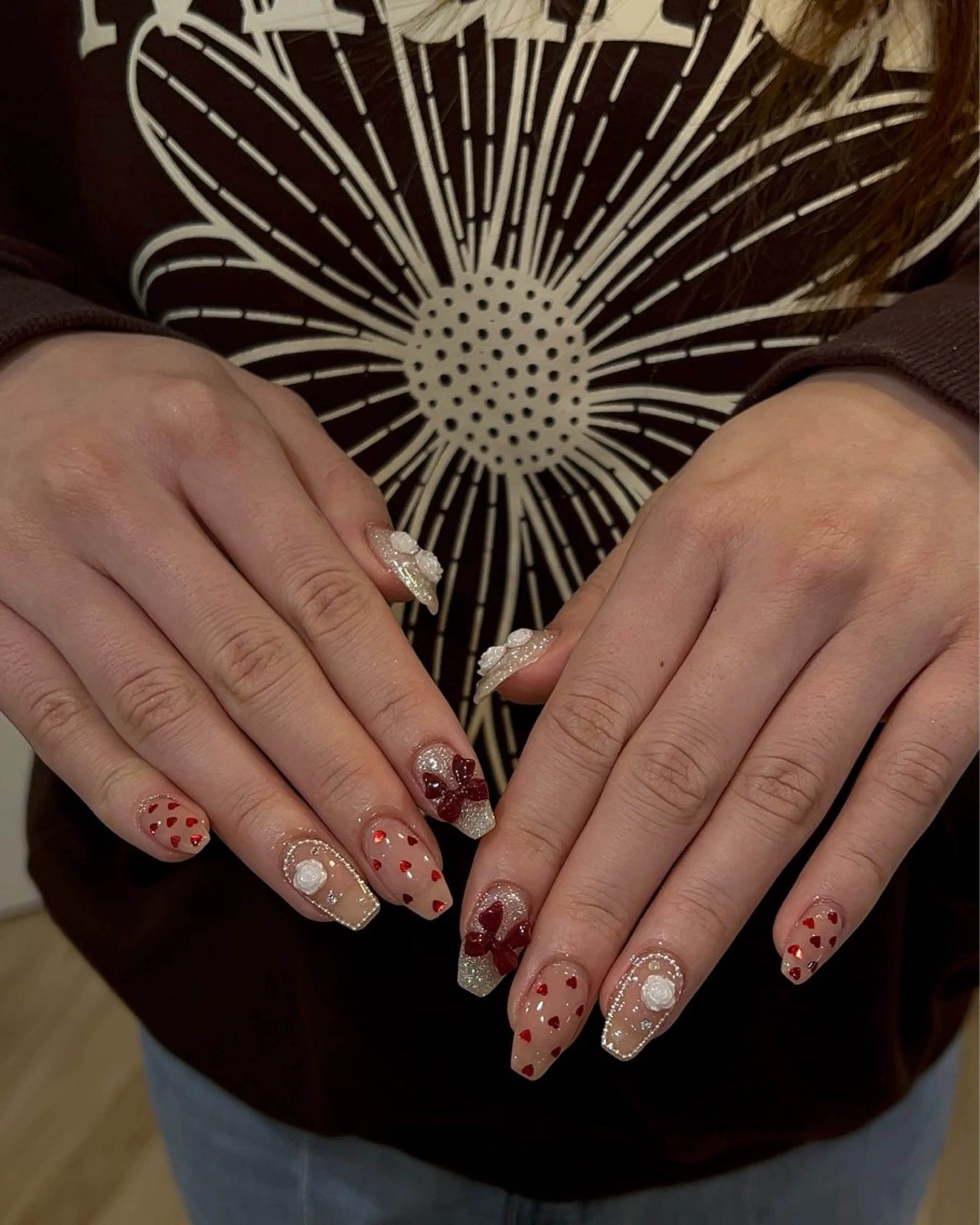 ネイル ハンドネイル フットネイル ハンドケア Nes.Nail所属・Miyagi Asamiのネイルデザイン