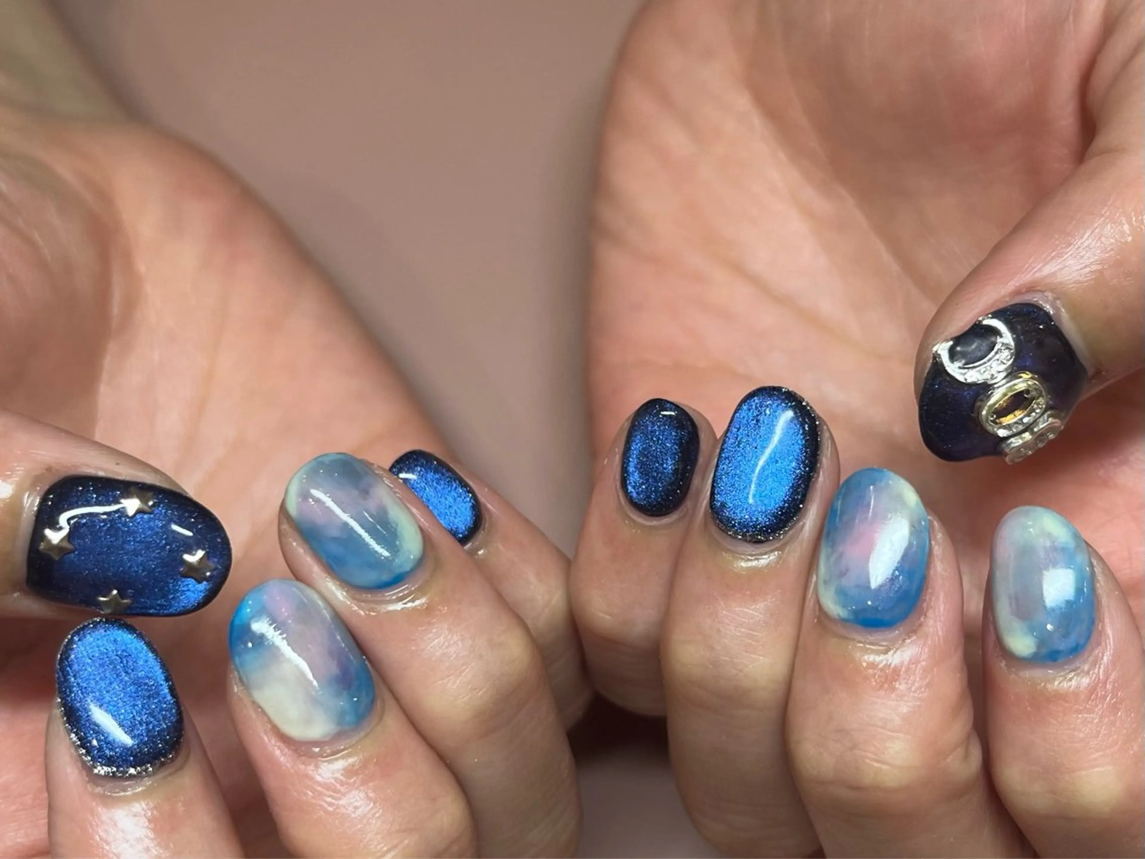 ネイル ハンドネイル 山本 杏香のネイルデザイン